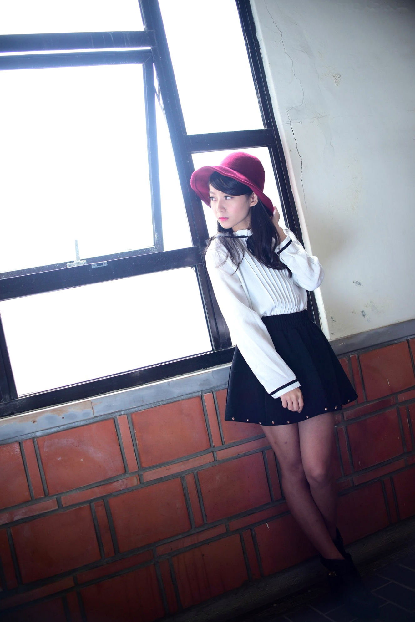 台湾正妹攸攸《台湾大学清新外拍》:初恋感校园风,甜美青春少女写真集