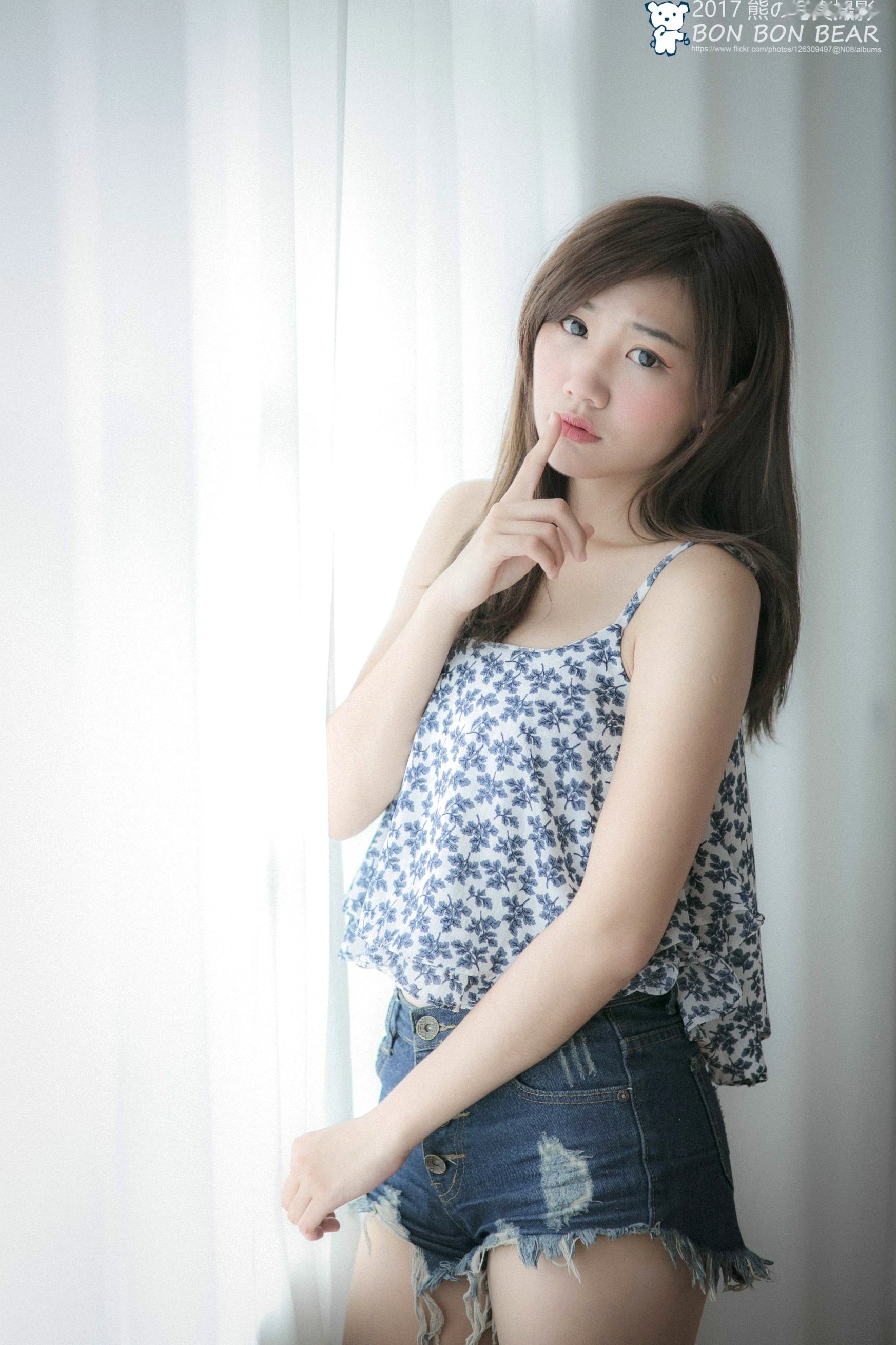台湾正妹车车《迷迭森林》清新治愈私房写真,青春美少女居家清纯气质甜美影集