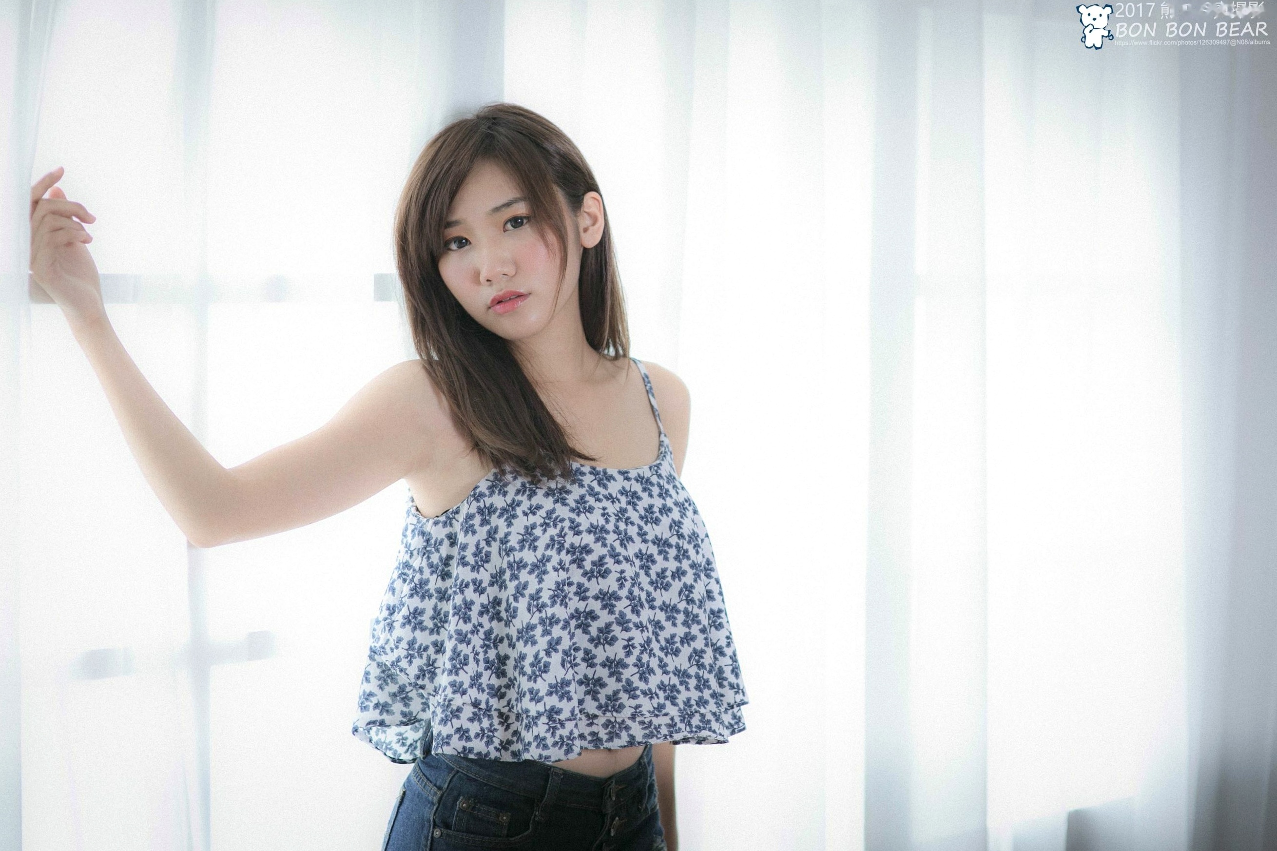 台湾正妹车车《迷迭森林》清新治愈私房写真,青春美少女居家清纯气质甜美影集