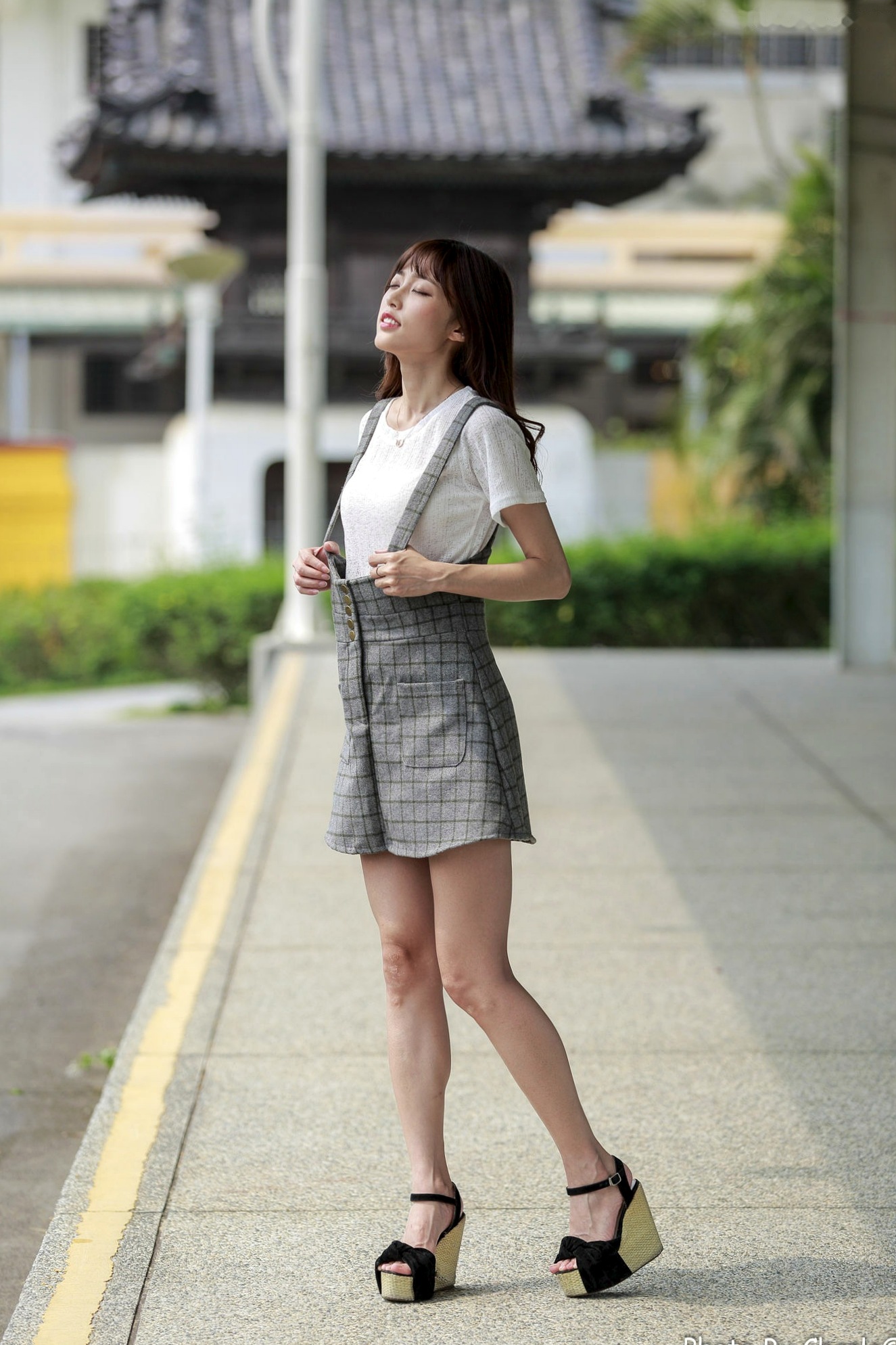 台湾正妹彭丽嘉(Lady憶憶)圆山花博户外写真,青春简约穿搭展现清新甜美气质