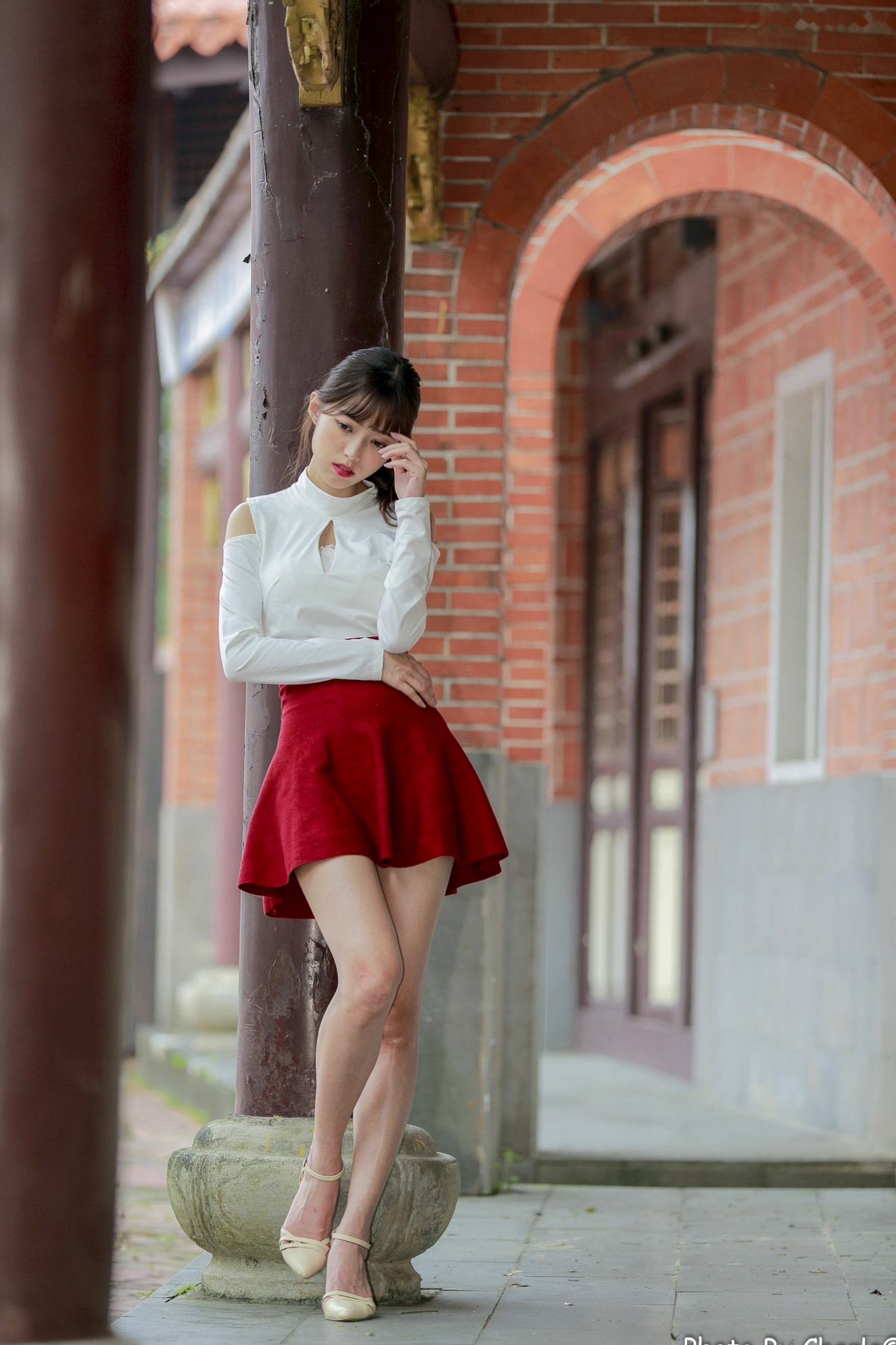 台湾正妹彭丽嘉(Lady憶憶)圆山花博户外写真,青春简约穿搭展现清新甜美气质