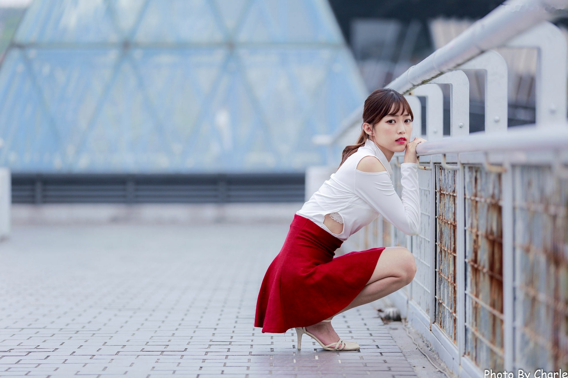 台湾正妹彭丽嘉(Lady憶憶)圆山花博户外写真,青春简约穿搭展现清新甜美气质