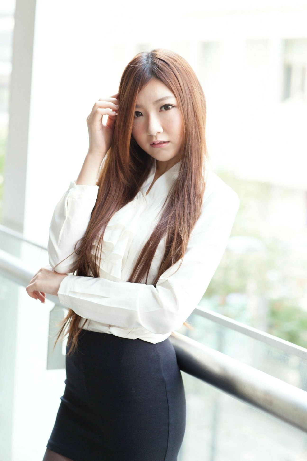 台湾正妹Michelle小羽/谢馥羽《信义区街拍黑丝OL》时尚职场制服诱惑写真集