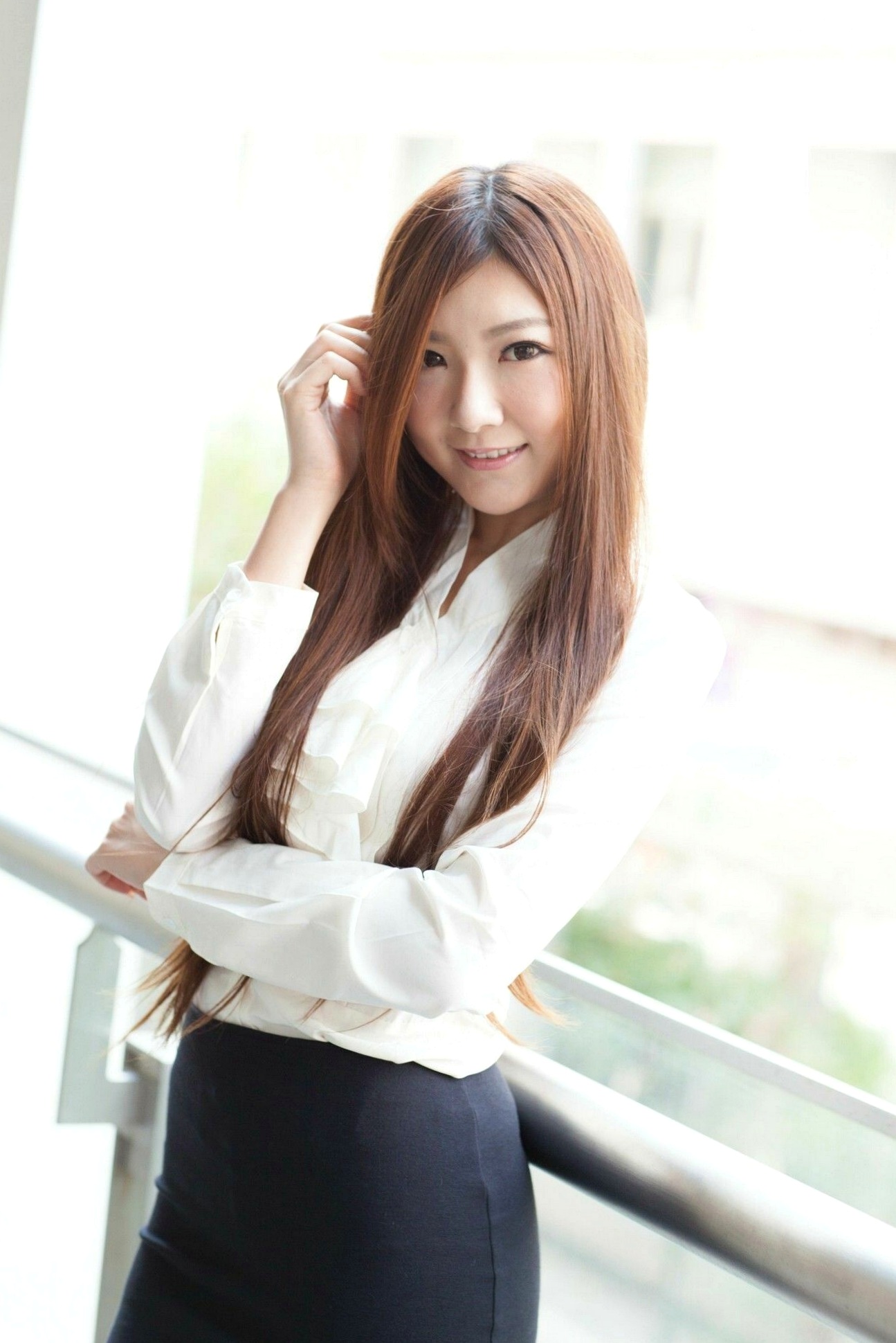 台湾正妹Michelle小羽/谢馥羽《信义区街拍黑丝OL》时尚职场制服诱惑写真集