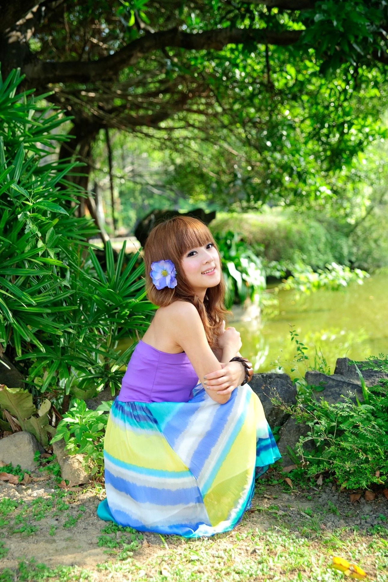 台湾正妹Mikako/果子MM户外唯美写真,华丽宫廷风与清新夏日裙装,双溪公园士林官邸赏心悦目实拍