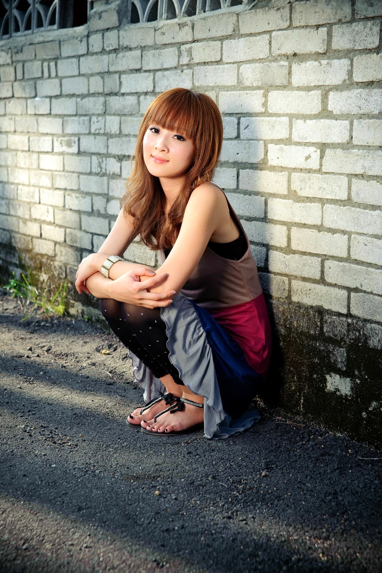 台湾正妹Mikako/果子MM户外唯美写真,华丽宫廷风与清新夏日裙装,双溪公园士林官邸赏心悦目实拍