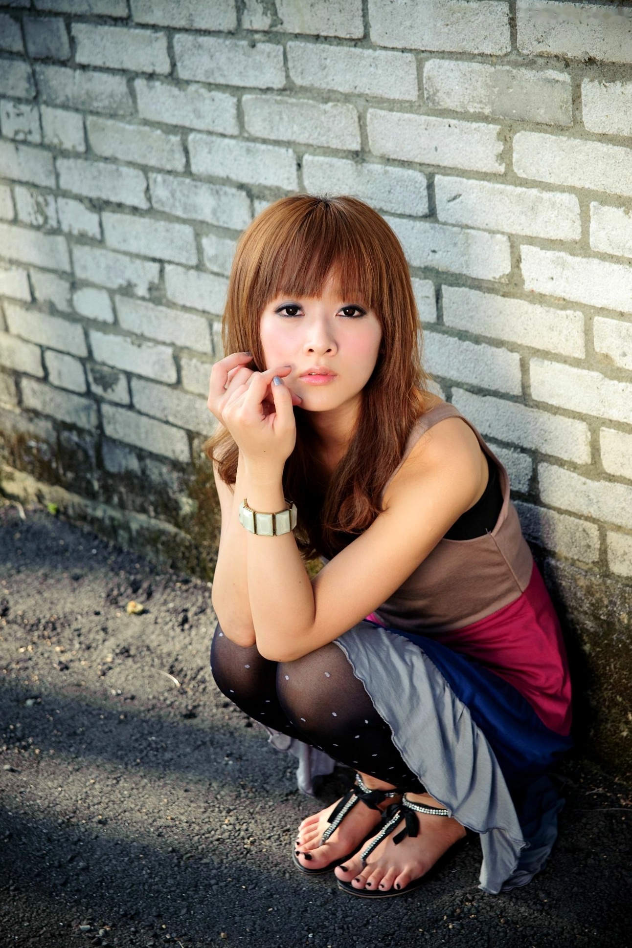台湾正妹Mikako/果子MM户外唯美写真,华丽宫廷风与清新夏日裙装,双溪公园士林官邸赏心悦目实拍