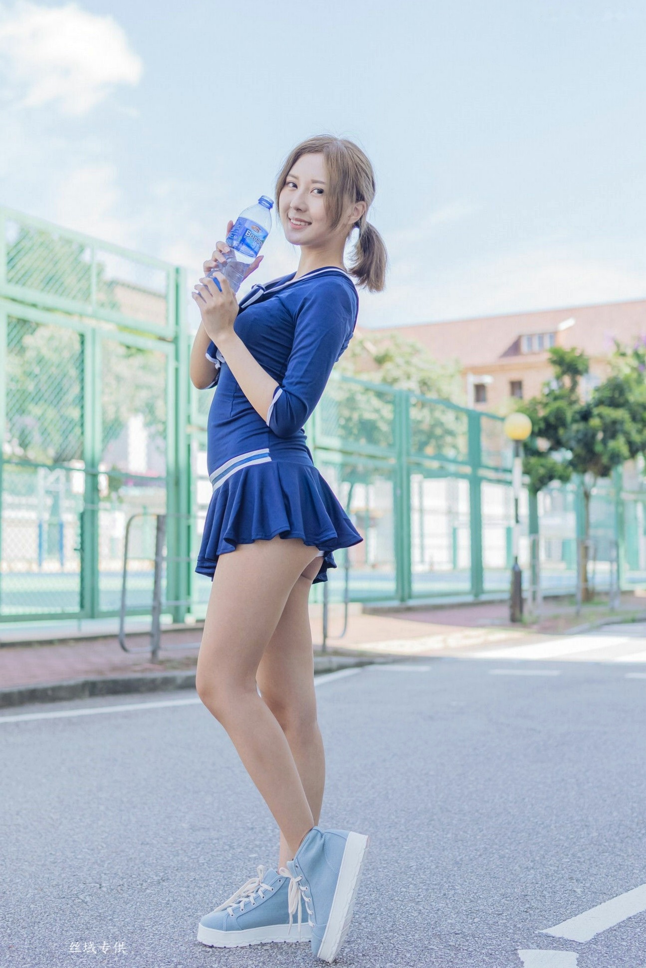 台湾正妹陈郁晴(羽晴Min)卧室私房写真系列,清纯甜美与性感内衣秀诱惑合集