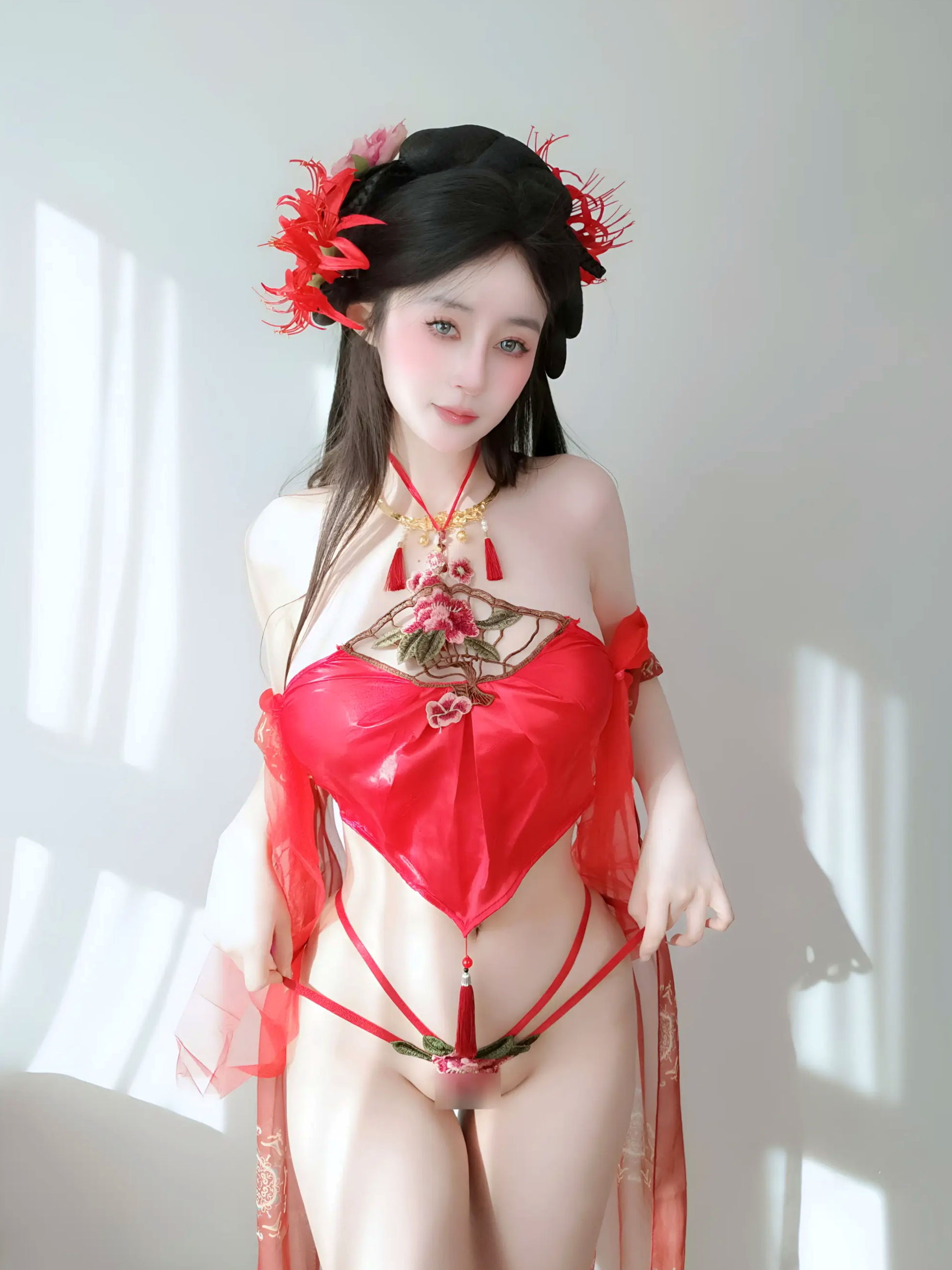 Coser白银最新写真合集,猫耳女仆装与古典肚兜造型,大尺度福利展现诱惑身材,高品质角色扮演私房摄影