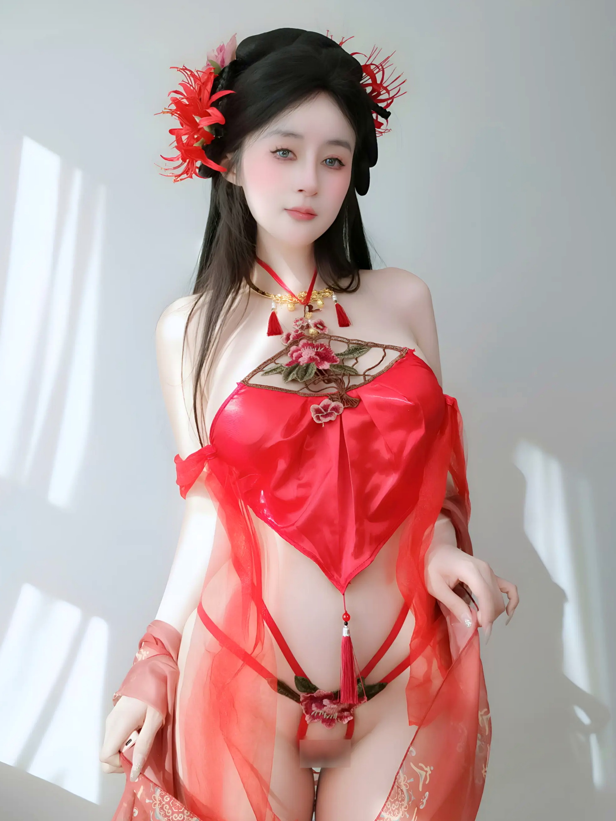 Coser白银最新写真合集,猫耳女仆装与古典肚兜造型,大尺度福利展现诱惑身材,高品质角色扮演私房摄影
