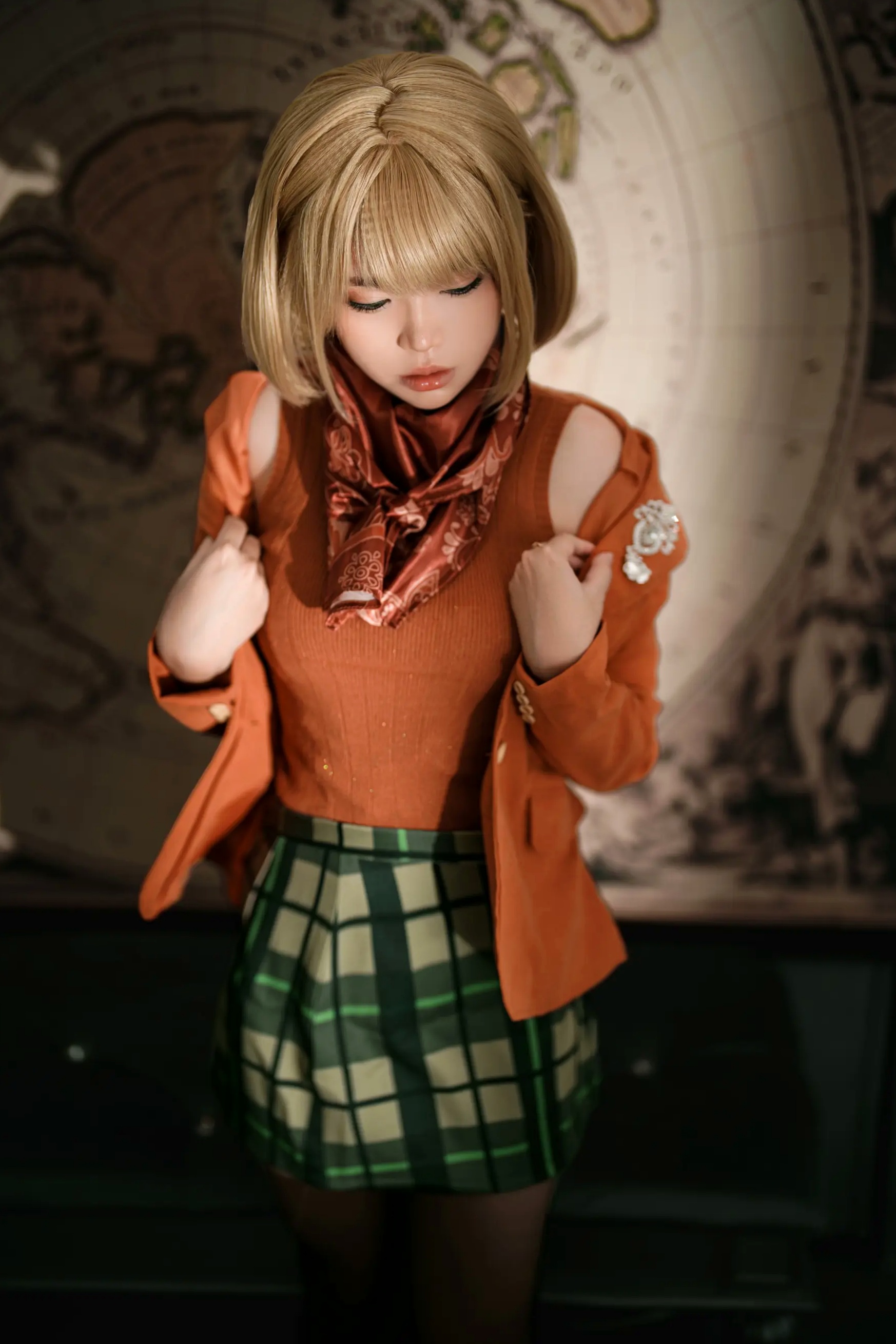 ZinieQ Ashley (Resident Evil 4) 生化危机4阿什莉Cosplay,极致白蕾丝私房写真,绝美诱惑福利大片
