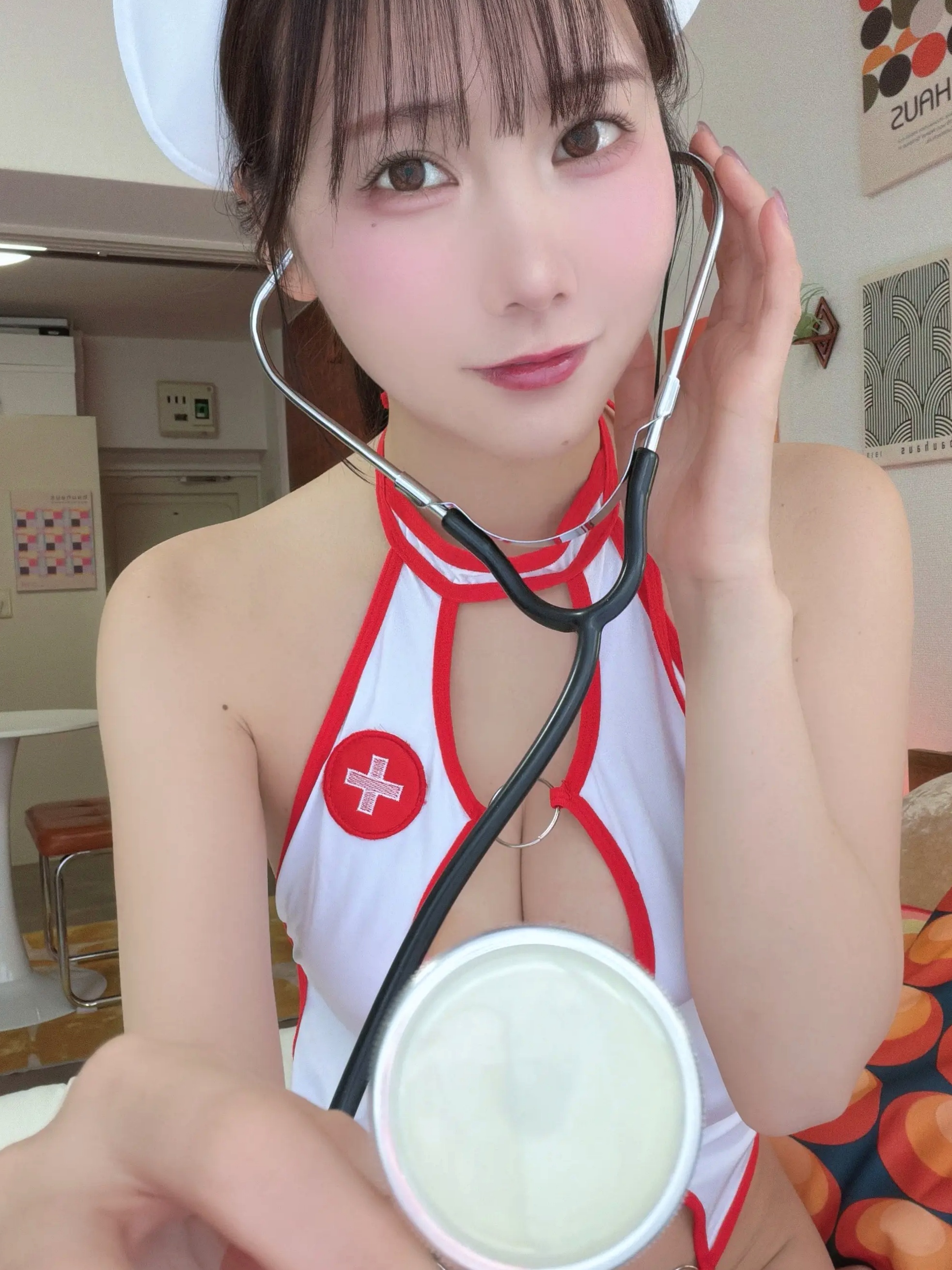 けん研(けんけん) 护士装与私房清新诱惑写真合集