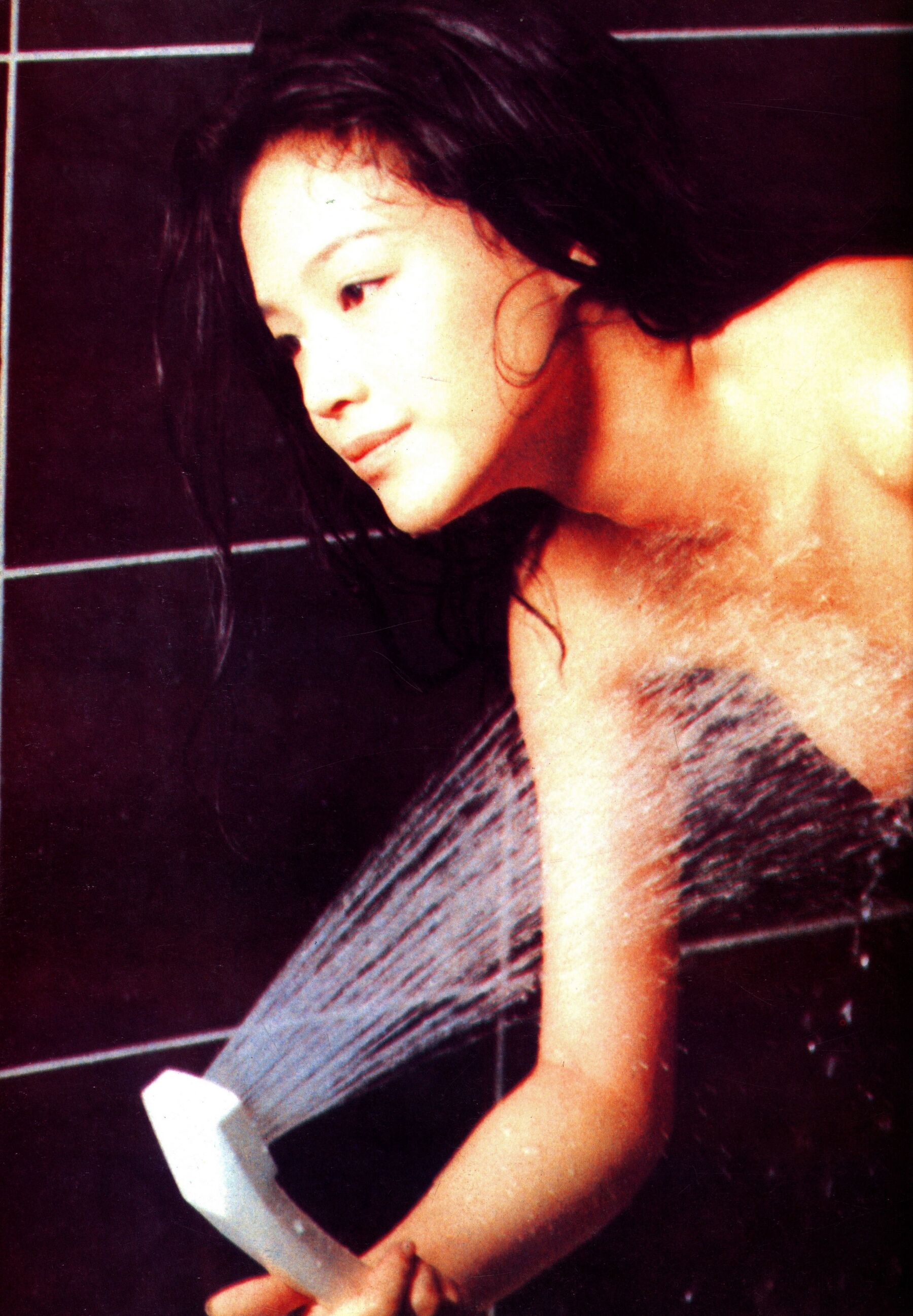 明星舒淇写真《性感的宣言 OVER SEXY》(1999)