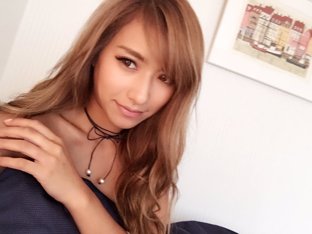 越川真美 鬼辣妹性感Twitter美图