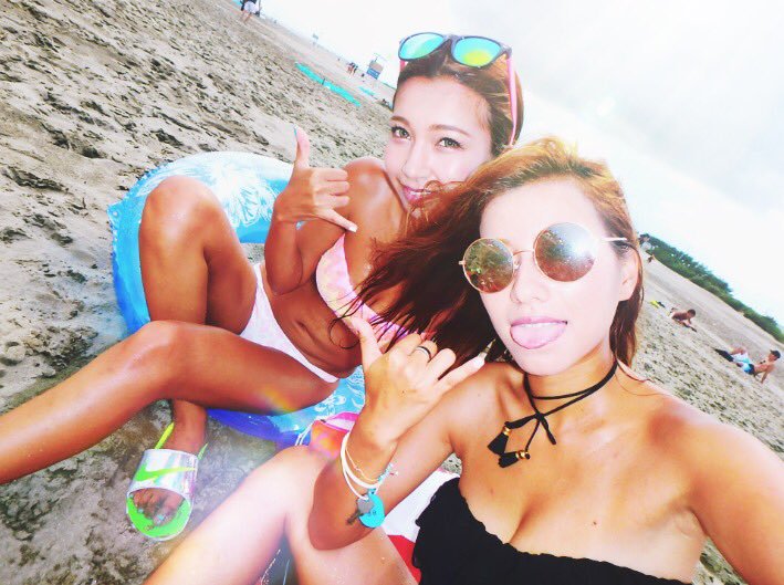 越川真美 鬼辣妹性感Twitter美图