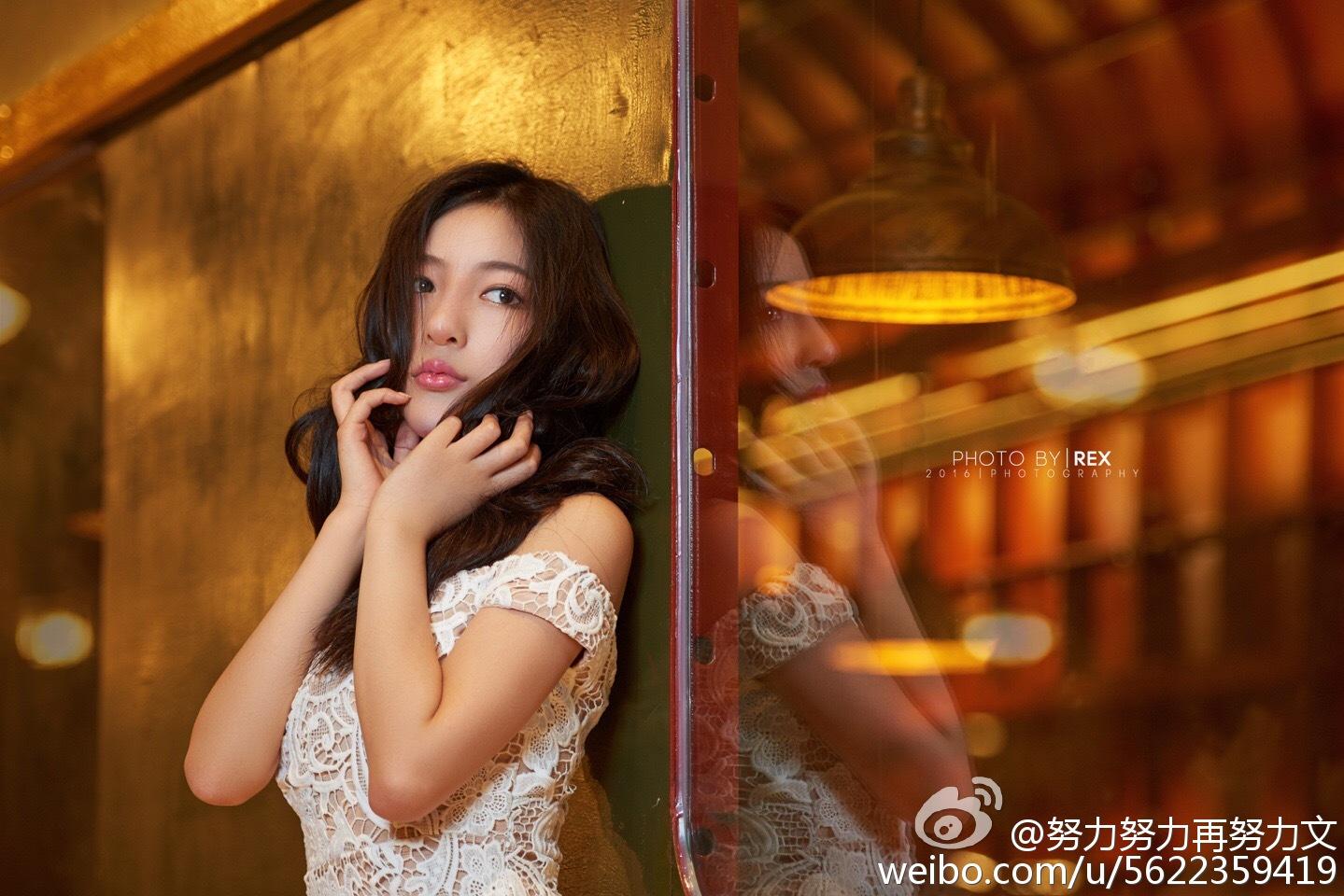 UU阿文 超正小妮子微博私房写真图