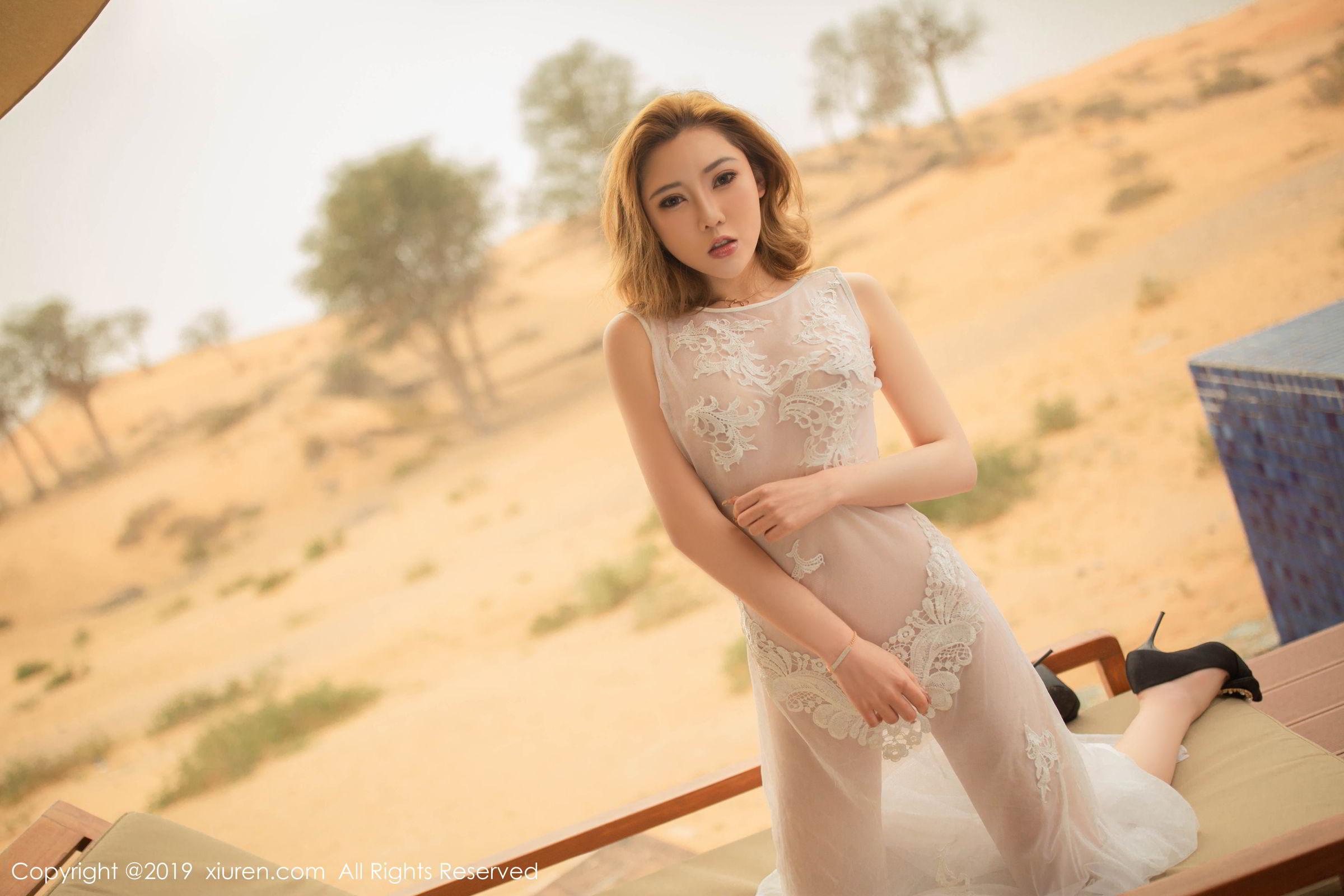 性感模特萌汉药baby 沙漠里的媚骨柔情