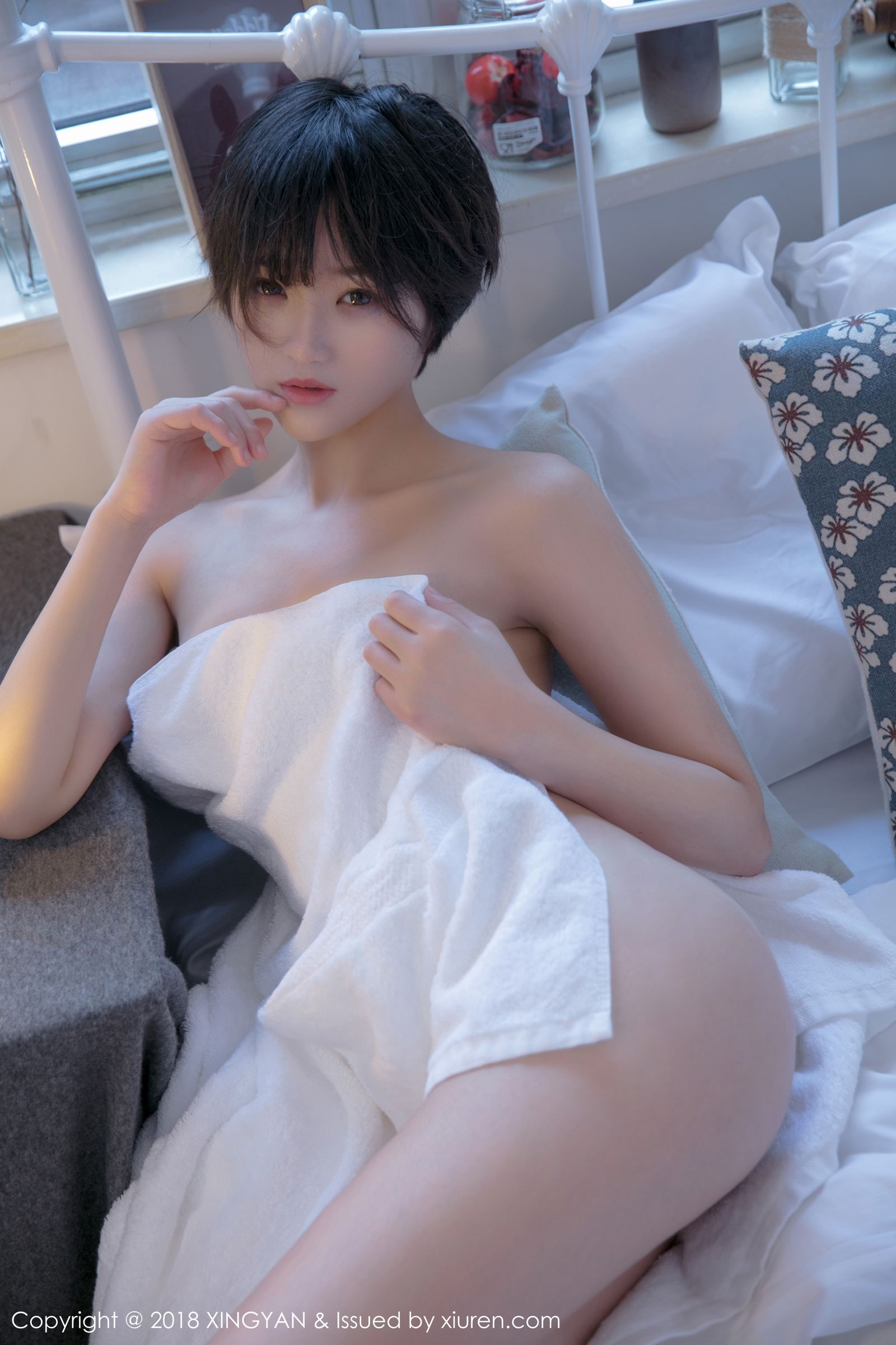 真人芭比悦爷妖精 比基尼与浴巾裹身