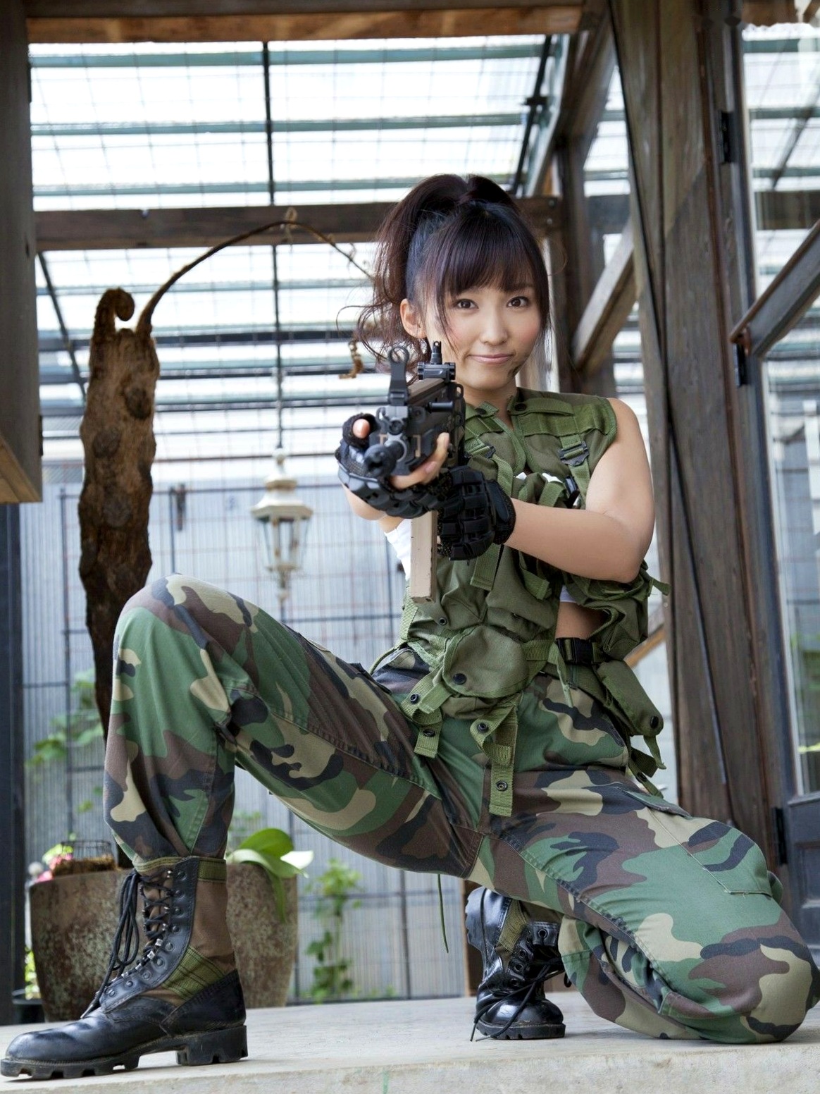 Gallery - Sabra写真集:吉木りさ《OFFENSE & DEFENSE》演绎比基尼、兔女郎与野性迷彩军装风尚,展现极致性感与多元魅力写真合集日本性感角色扮演比基尼尤物 吉木梨纱女神私房照_秀色女神