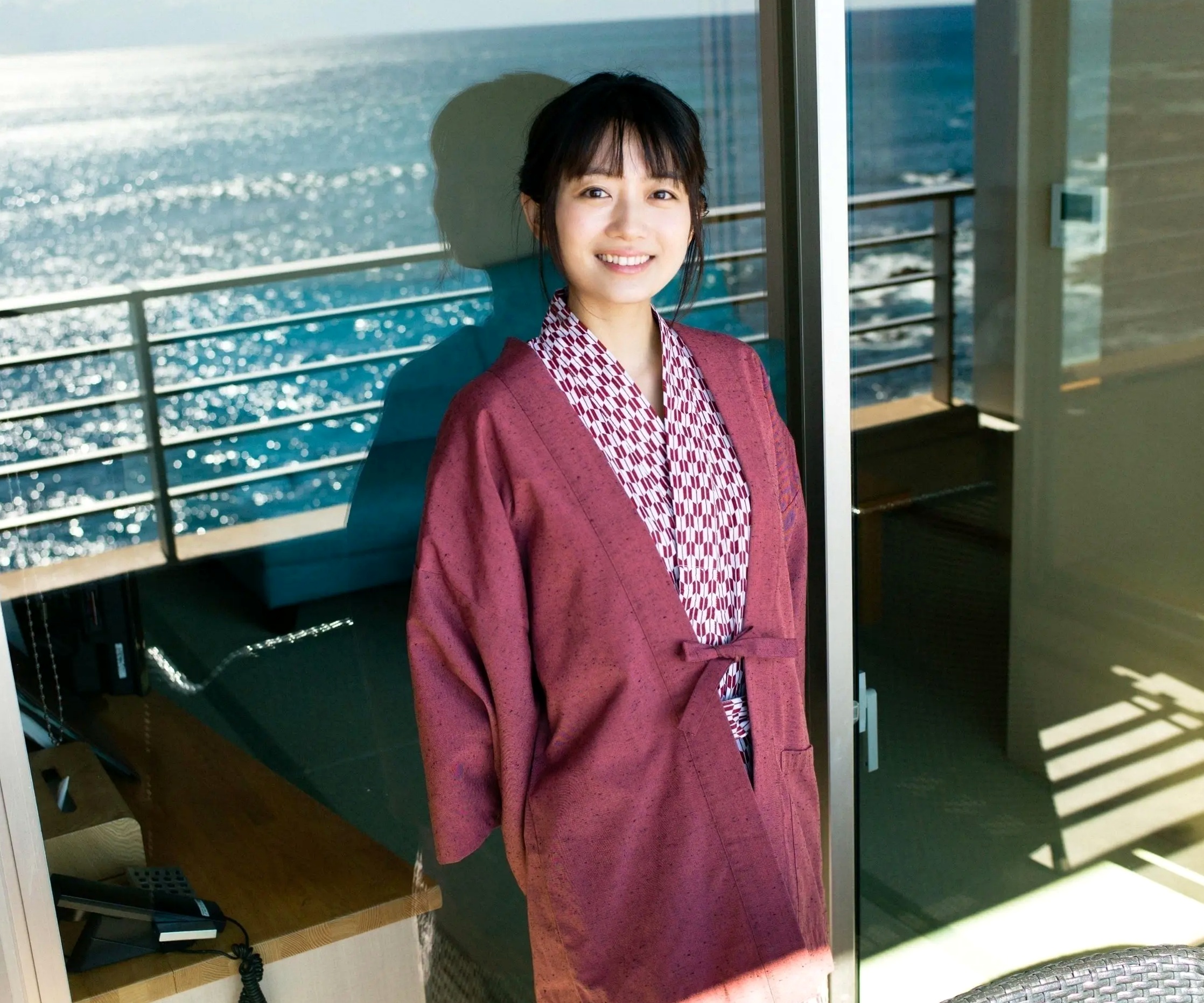 森田涼花《太陽の記憶》日系家居私房性感内衣写真