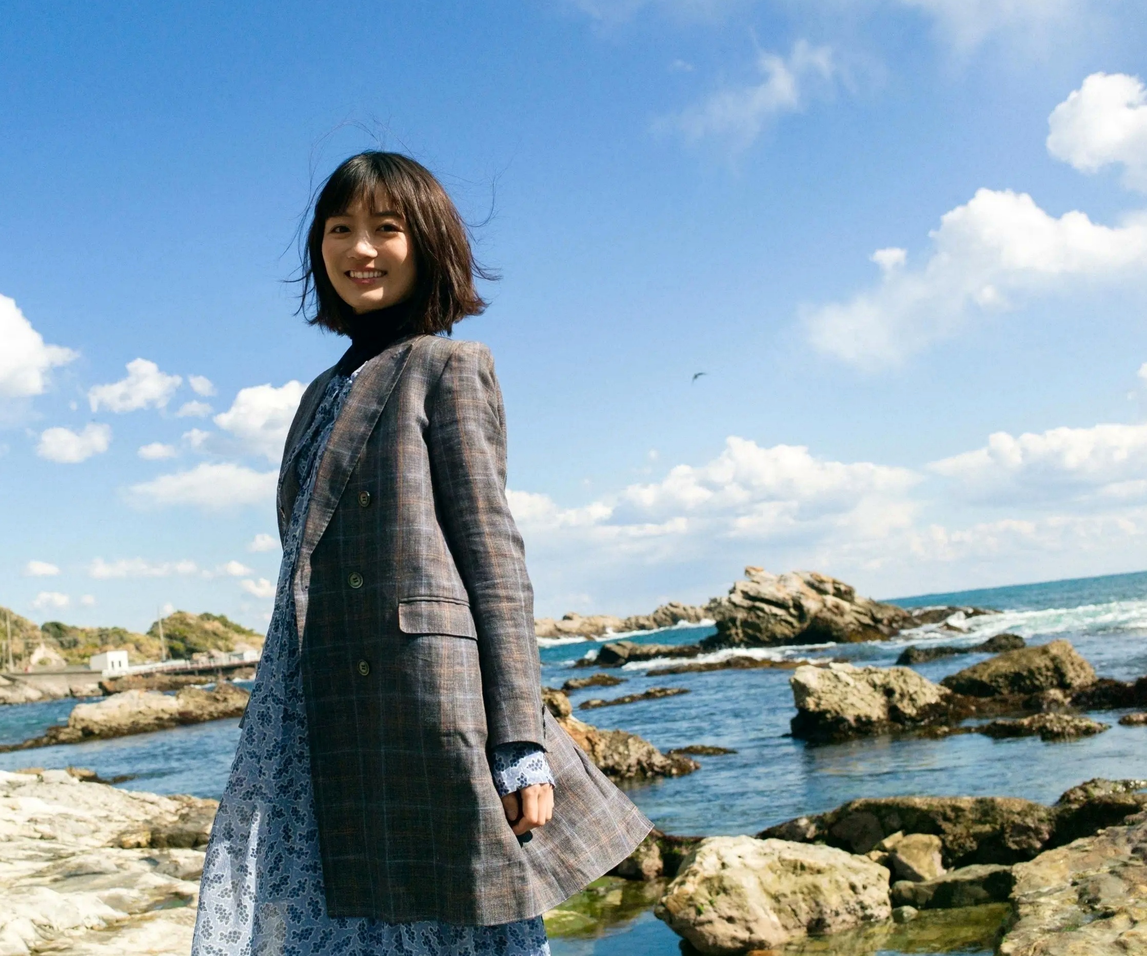 森田涼花《太陽の記憶》日系家居私房性感内衣写真