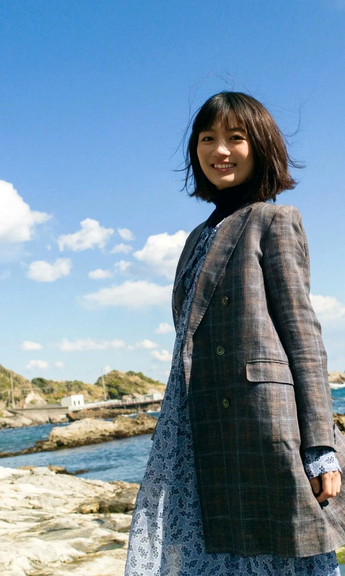 森田涼花《太陽の記憶》日系家居私房性感内衣写真