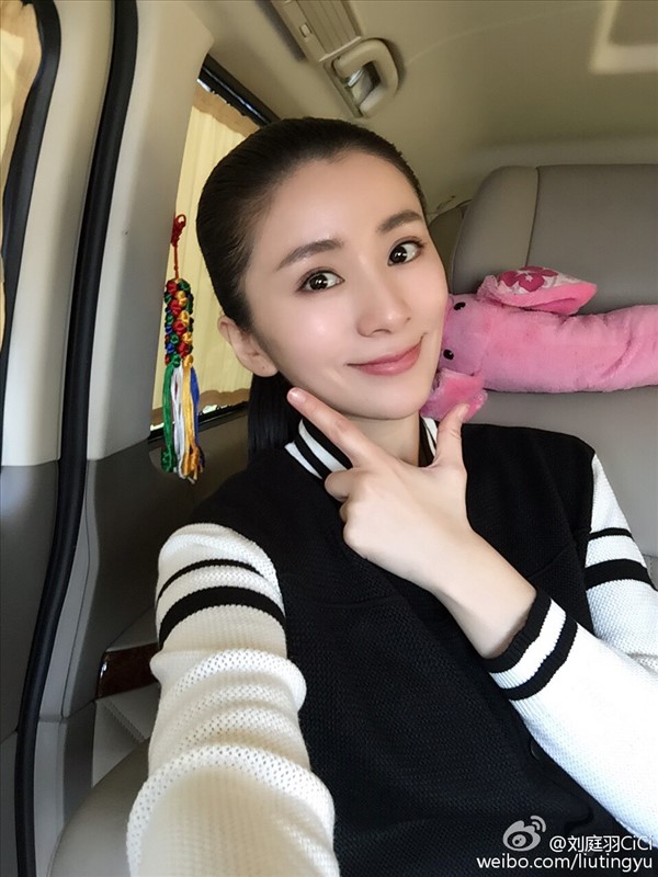 刘庭羽 微博私房美照