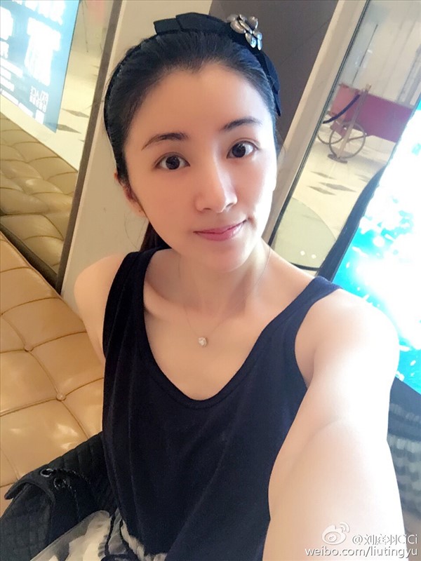 刘庭羽 微博私房美照