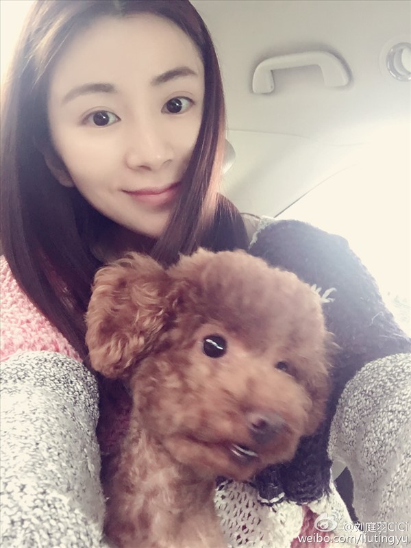 刘庭羽 微博私房美照