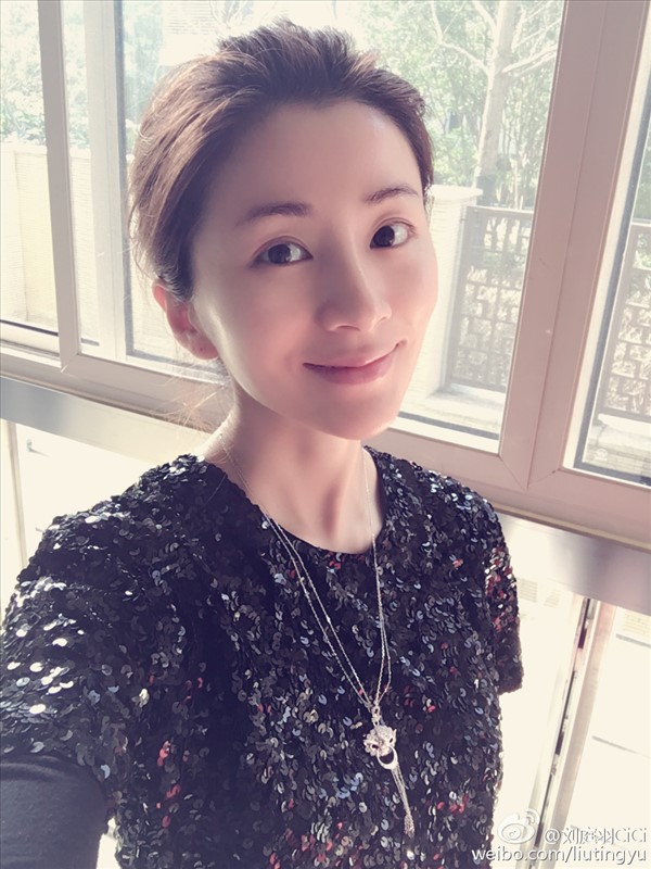 刘庭羽 微博私房美照