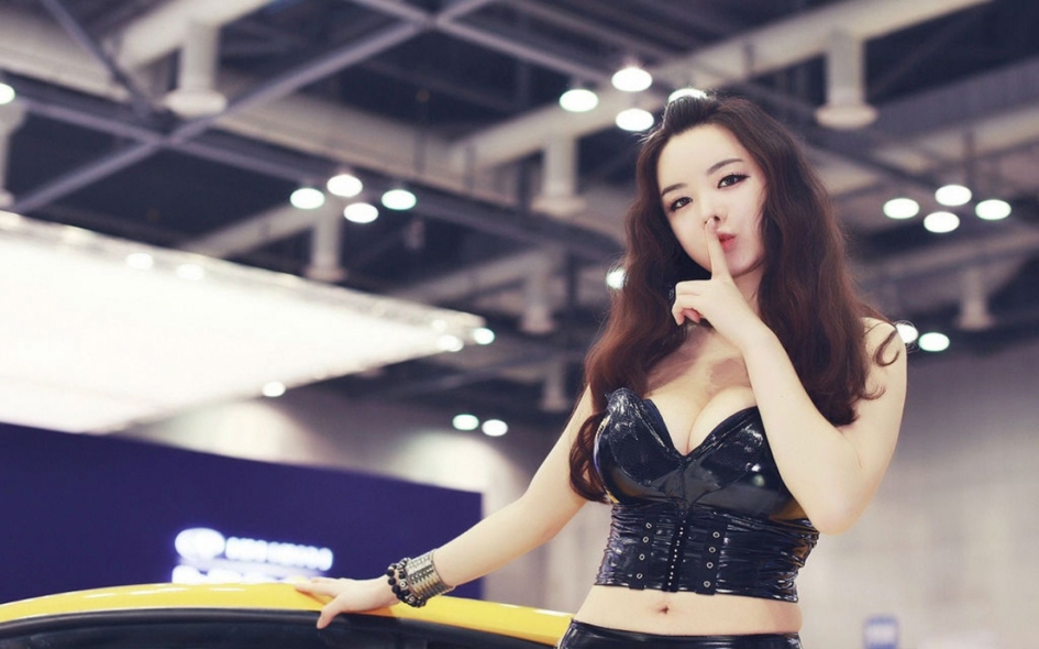 韩国模特林智慧写真图高清美女壁纸