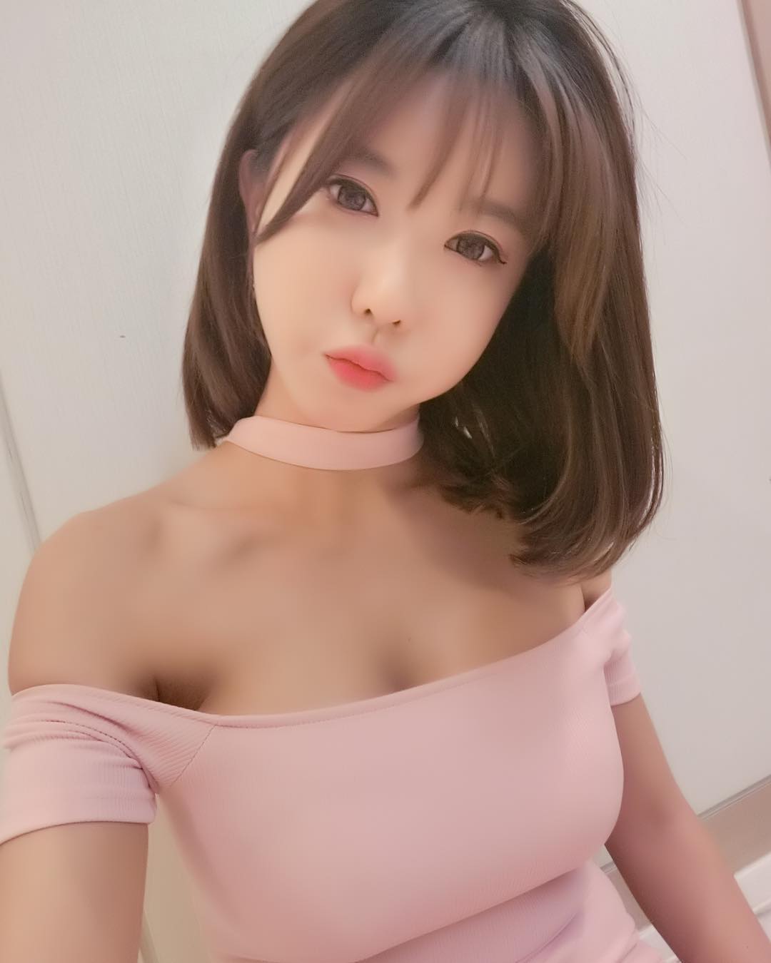 许允美(Heo Yun Mi)- 颜值逆天车模私房照