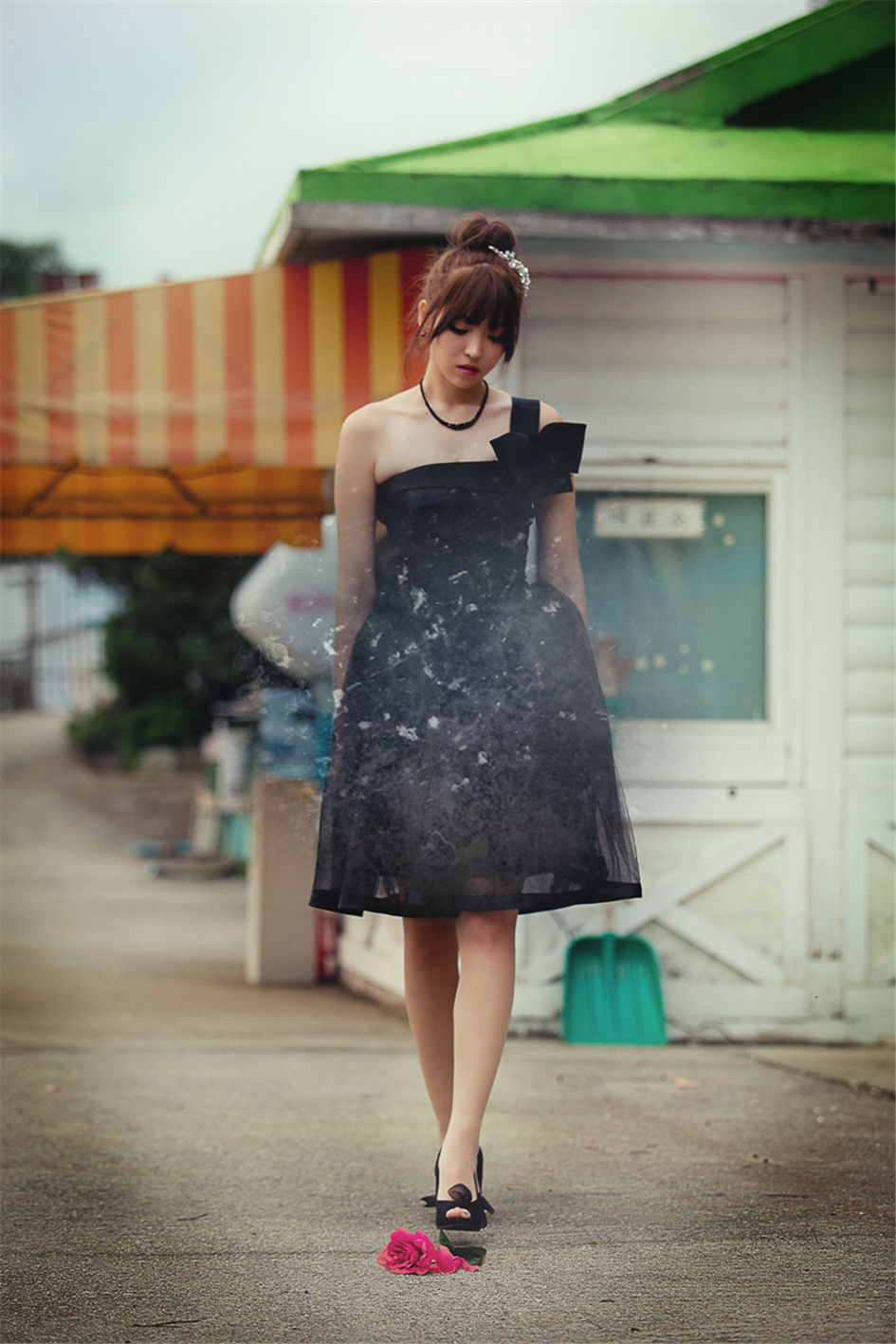 韩国车模女神李恩慧 黑色天使写真图