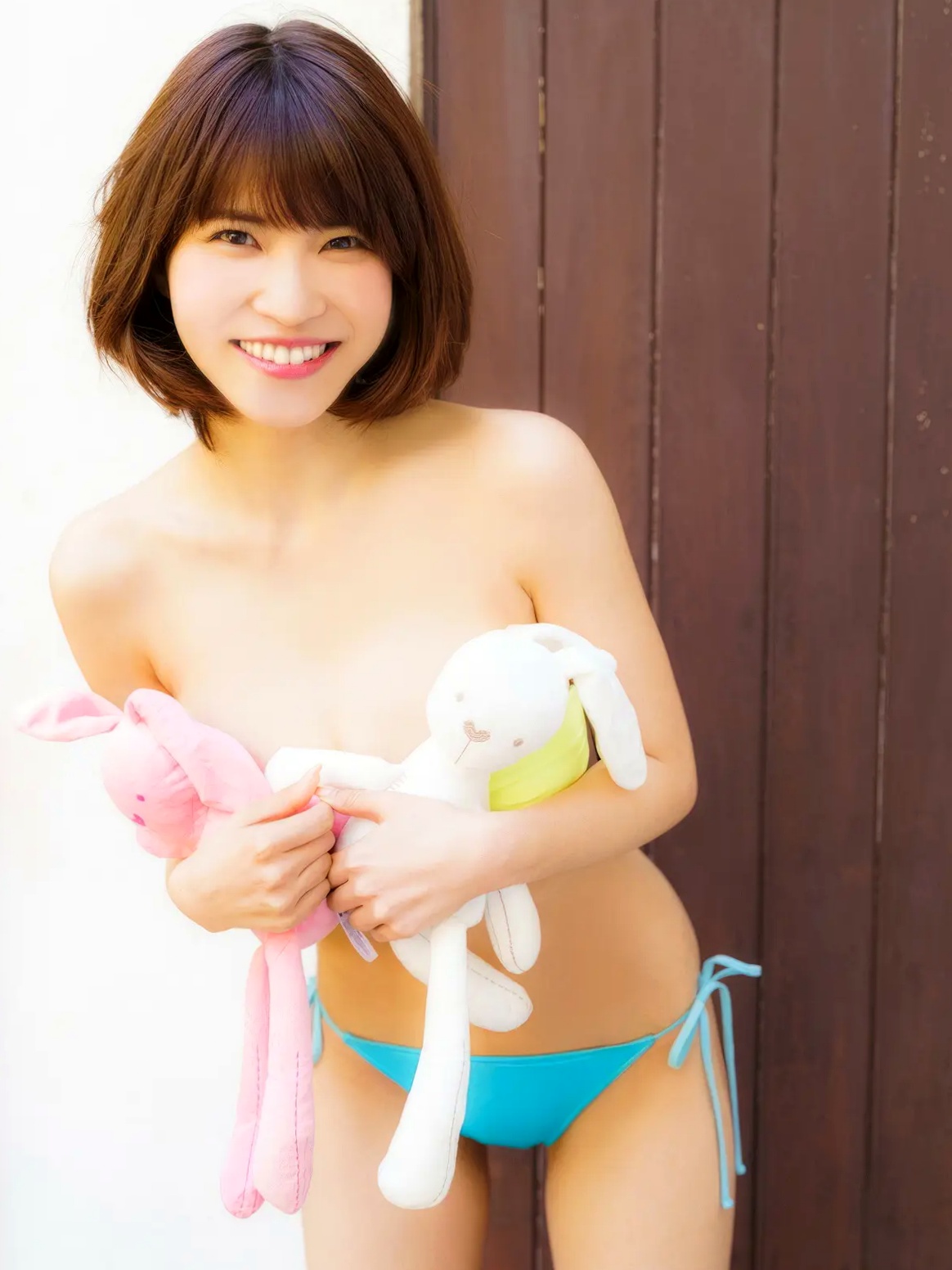 岸明日香 - DX 揺れるG捜査線!清新家居比基尼与优雅吊带裙性感写真