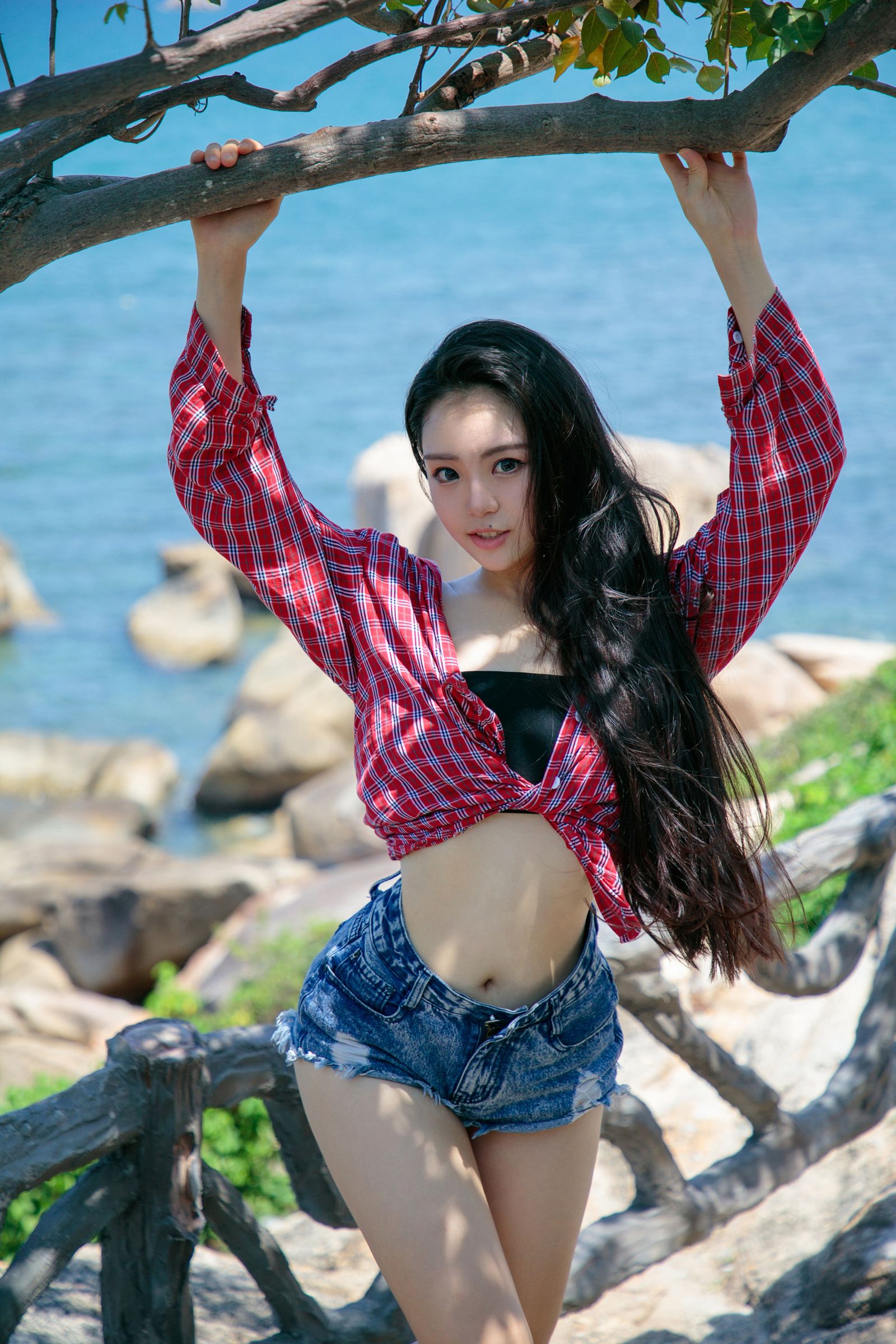 许文婷的私人假期 沙滩比基尼美景
