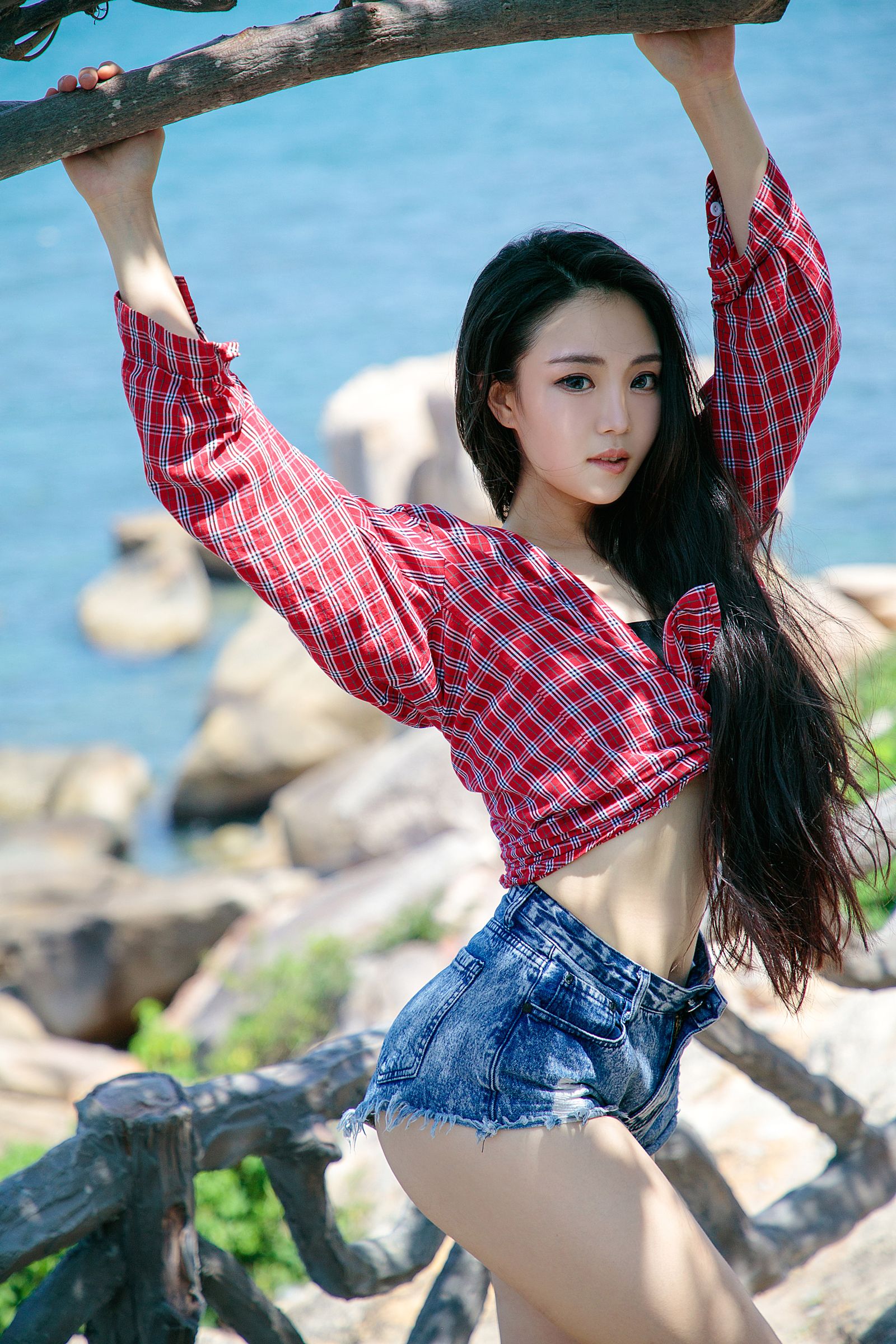 许文婷的私人假期 沙滩比基尼美景