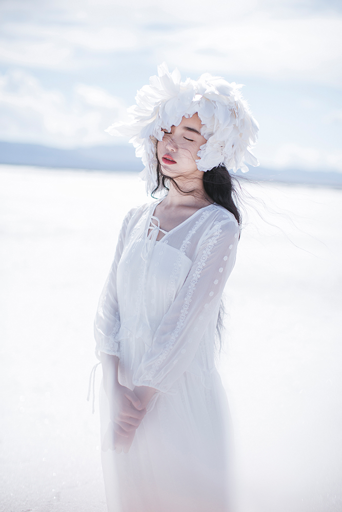 张辛苑 气质女神唯美写真图