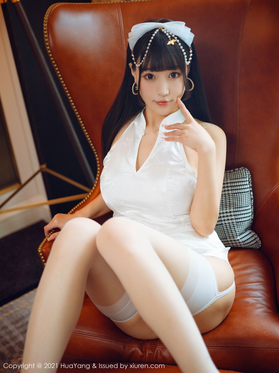 朱可儿的白色旗袍 farel参与私人订制