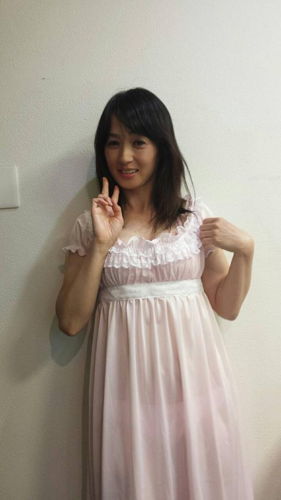 安野由美 美艳私房照诱惑写真图