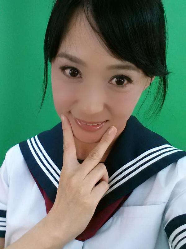 安野由美 美艳私房照诱惑写真图