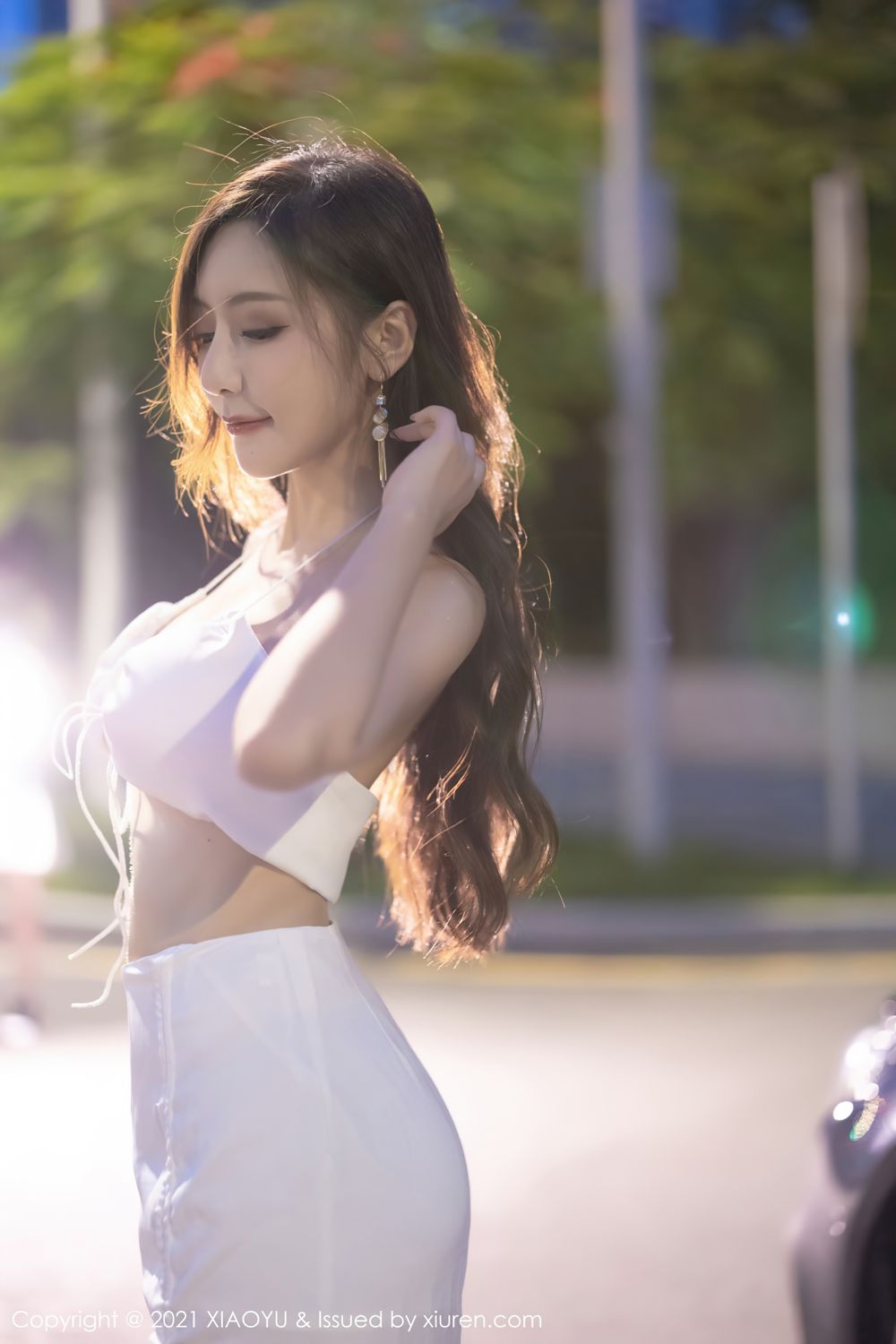 你的女神王馨瑶 外拍时尚多姿