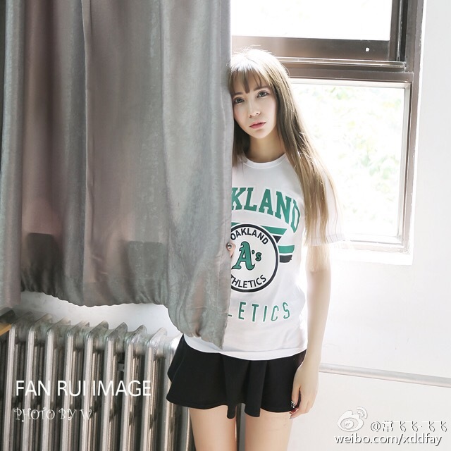 常飞飞 性感星旗比基尼