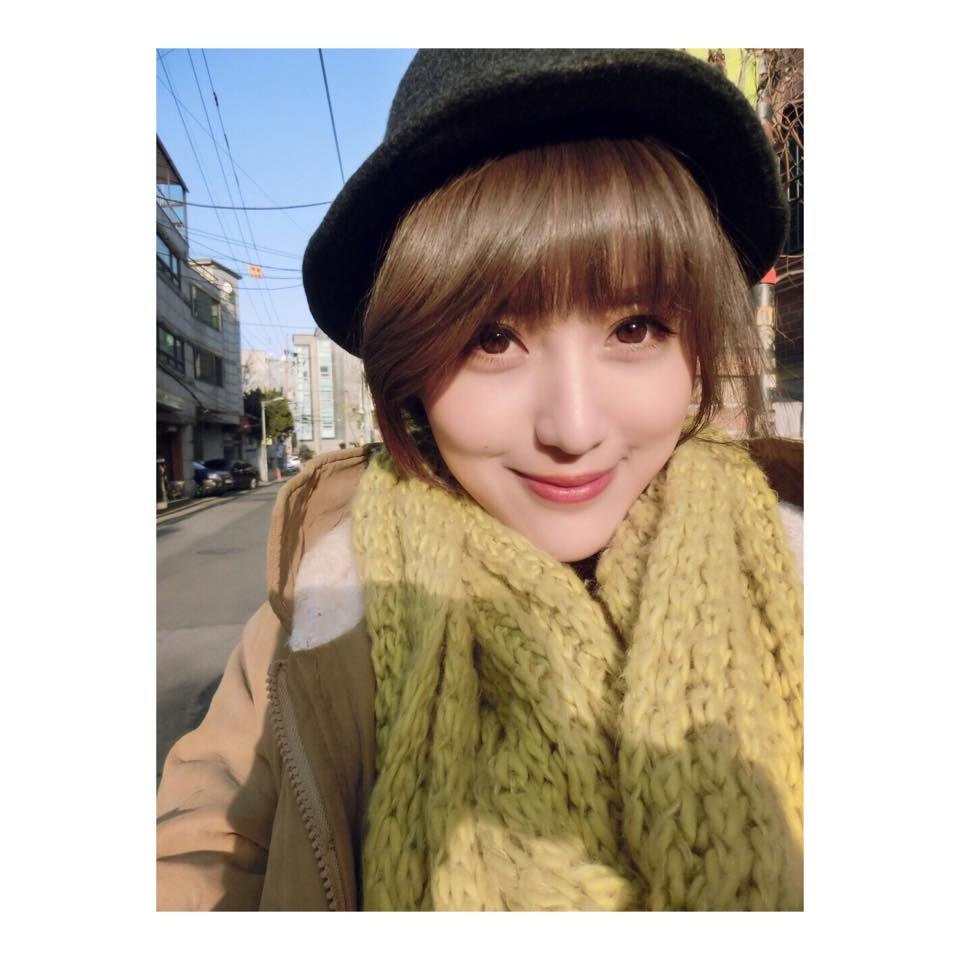 梁以辰(钟幸村) 原石美女私房照诱惑写真图
