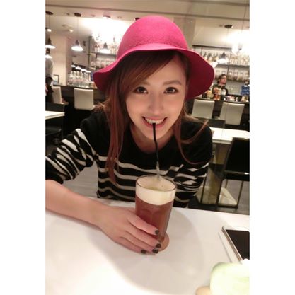 梁以辰(钟幸村) 原石美女私房照诱惑写真图