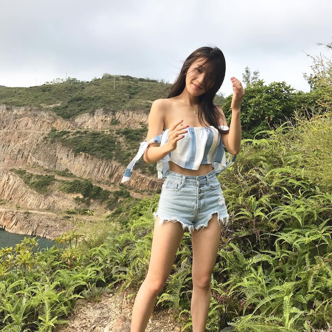 林芊妤练出惊人身段 纤细蛮腰非常吸睛