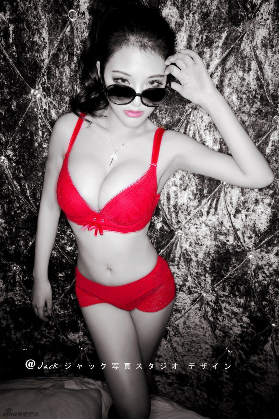 桂晶晶 爆乳美女秀完美F杯身材写真图