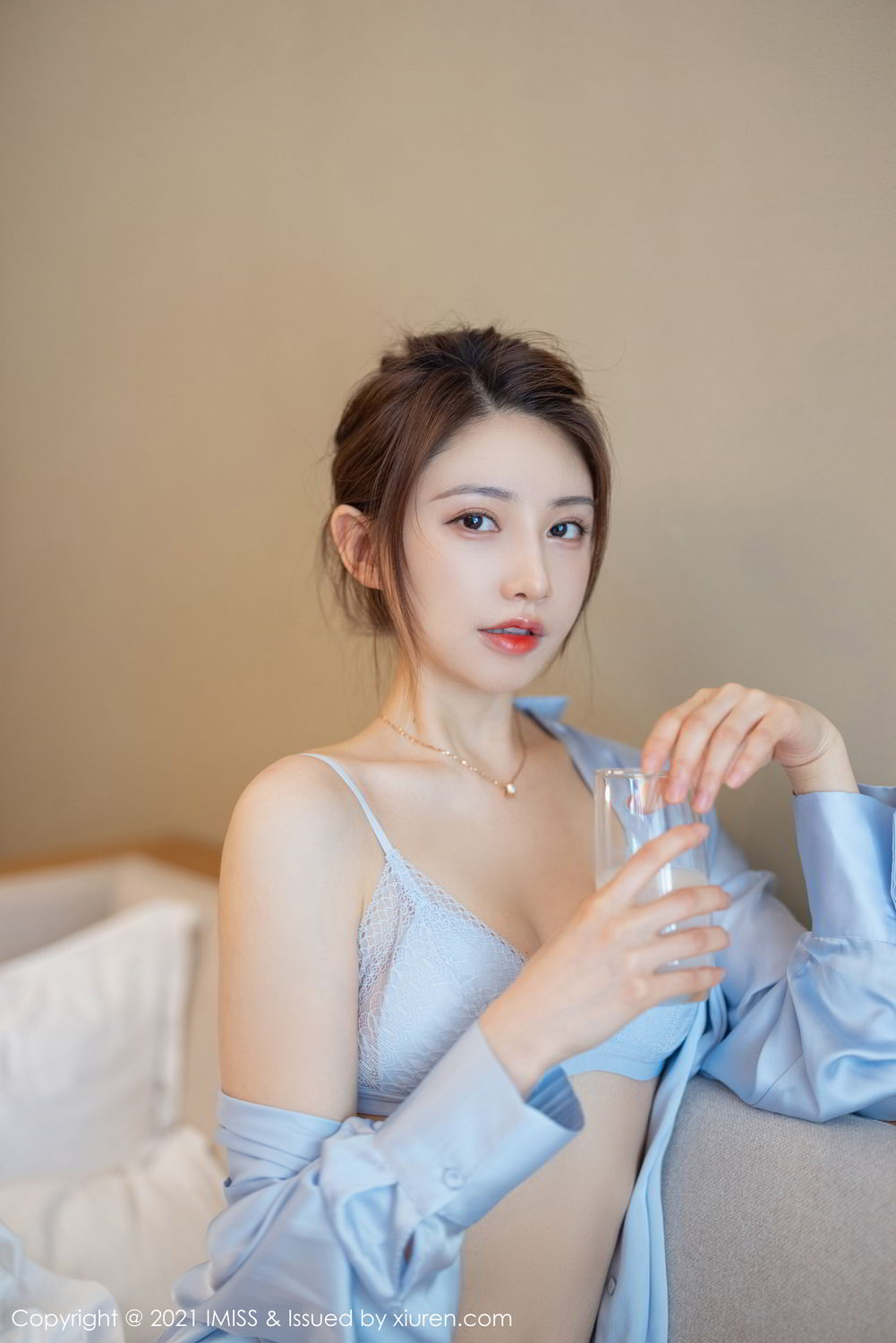 气质女神刘奕宁 灵动气质曼妙迷人