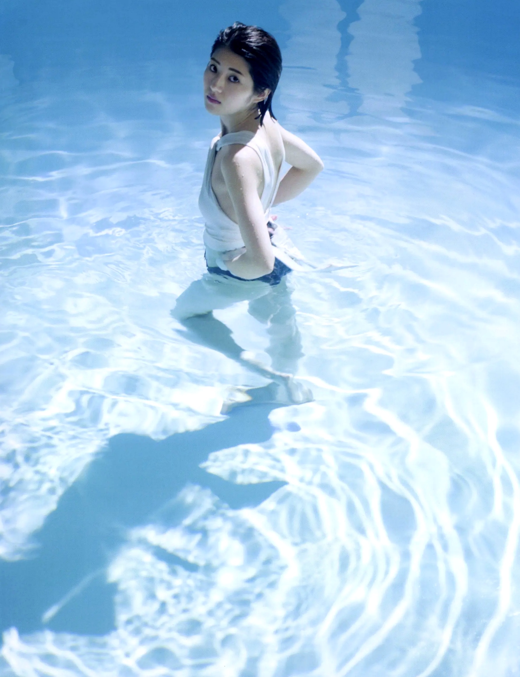 若月佑美写真集《アンド チョコレート》日系家居私房与感性湿身魅惑写真