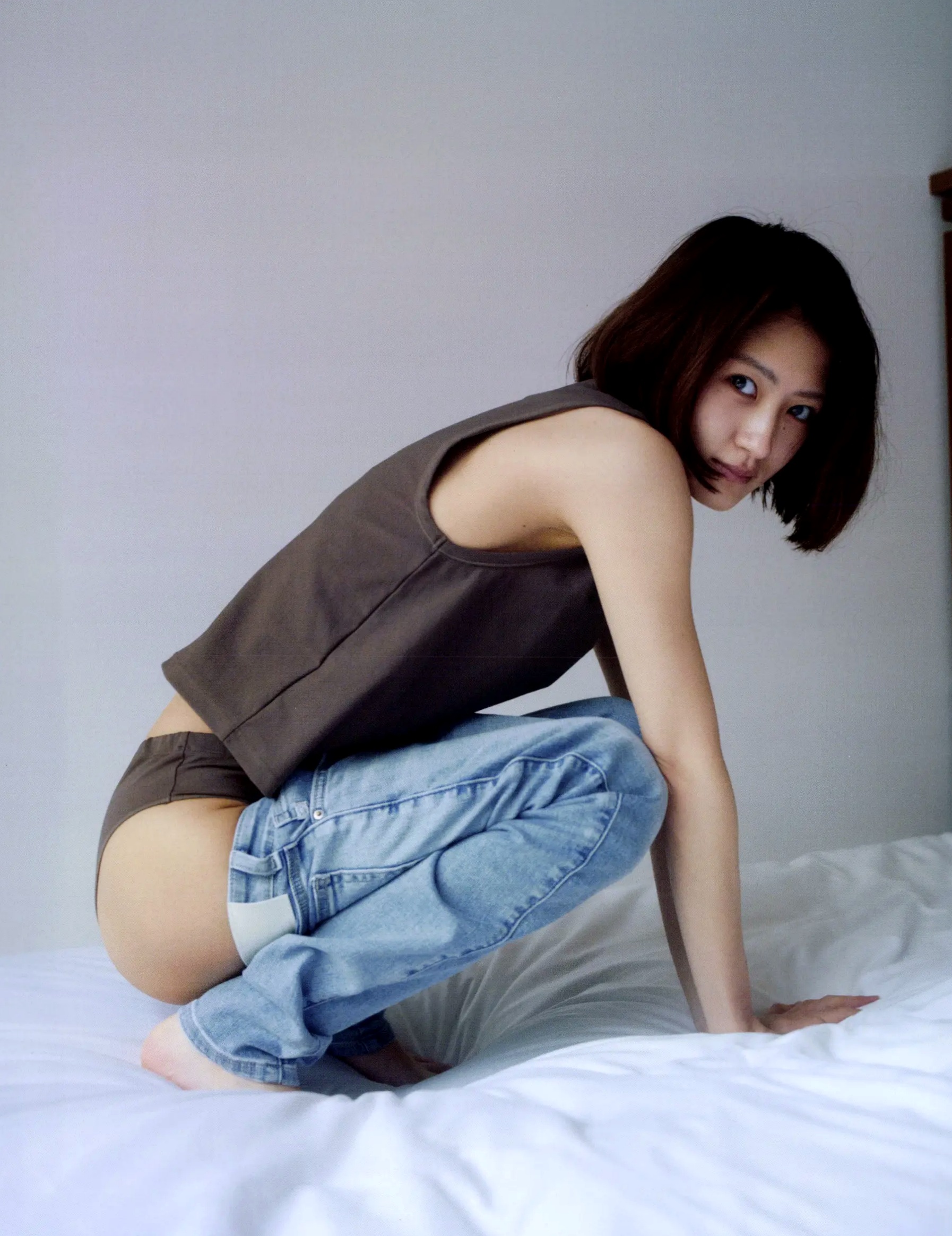若月佑美写真集《アンド チョコレート》日系家居私房与感性湿身魅惑写真