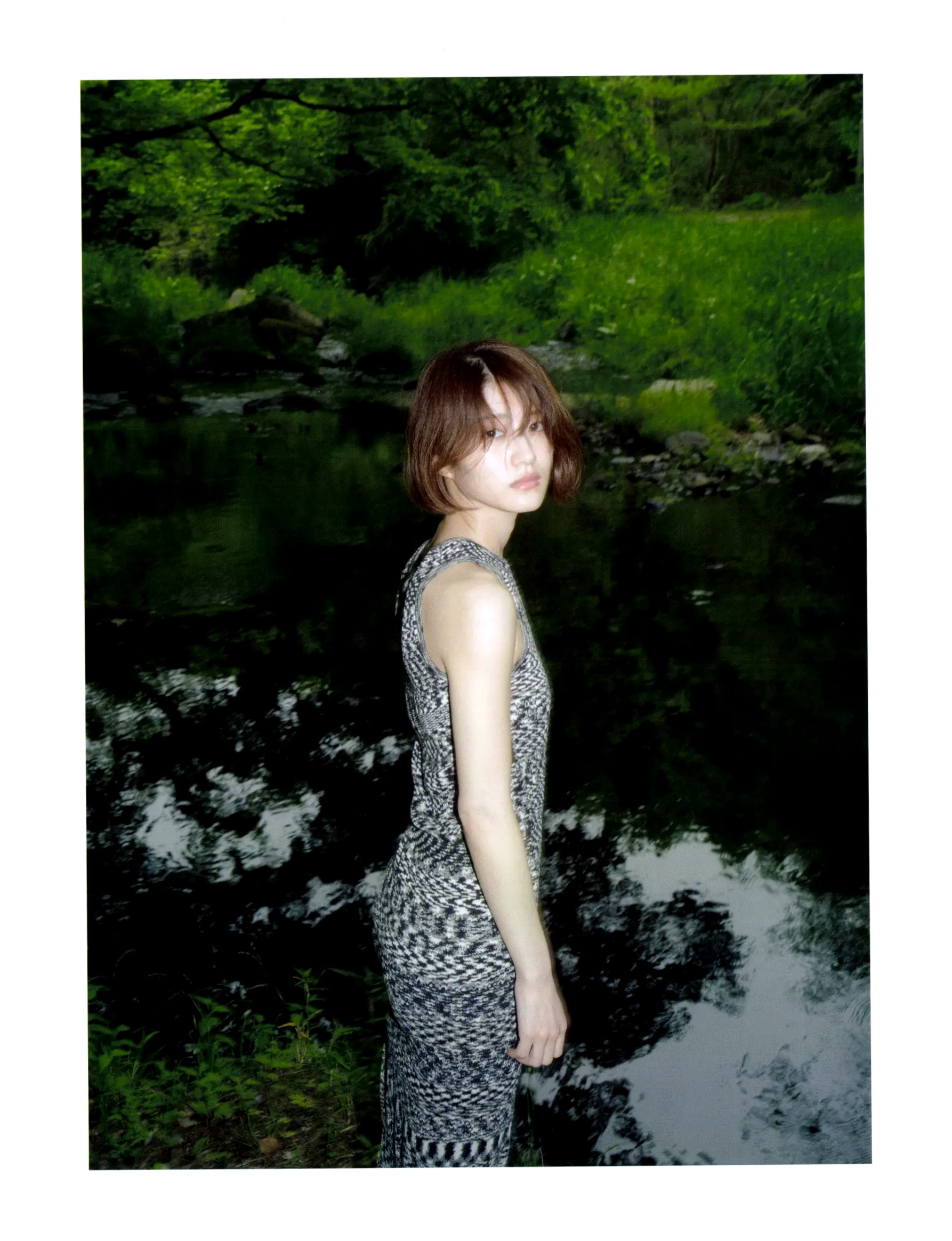 若月佑美写真集《アンド チョコレート》日系家居私房与感性湿身魅惑写真